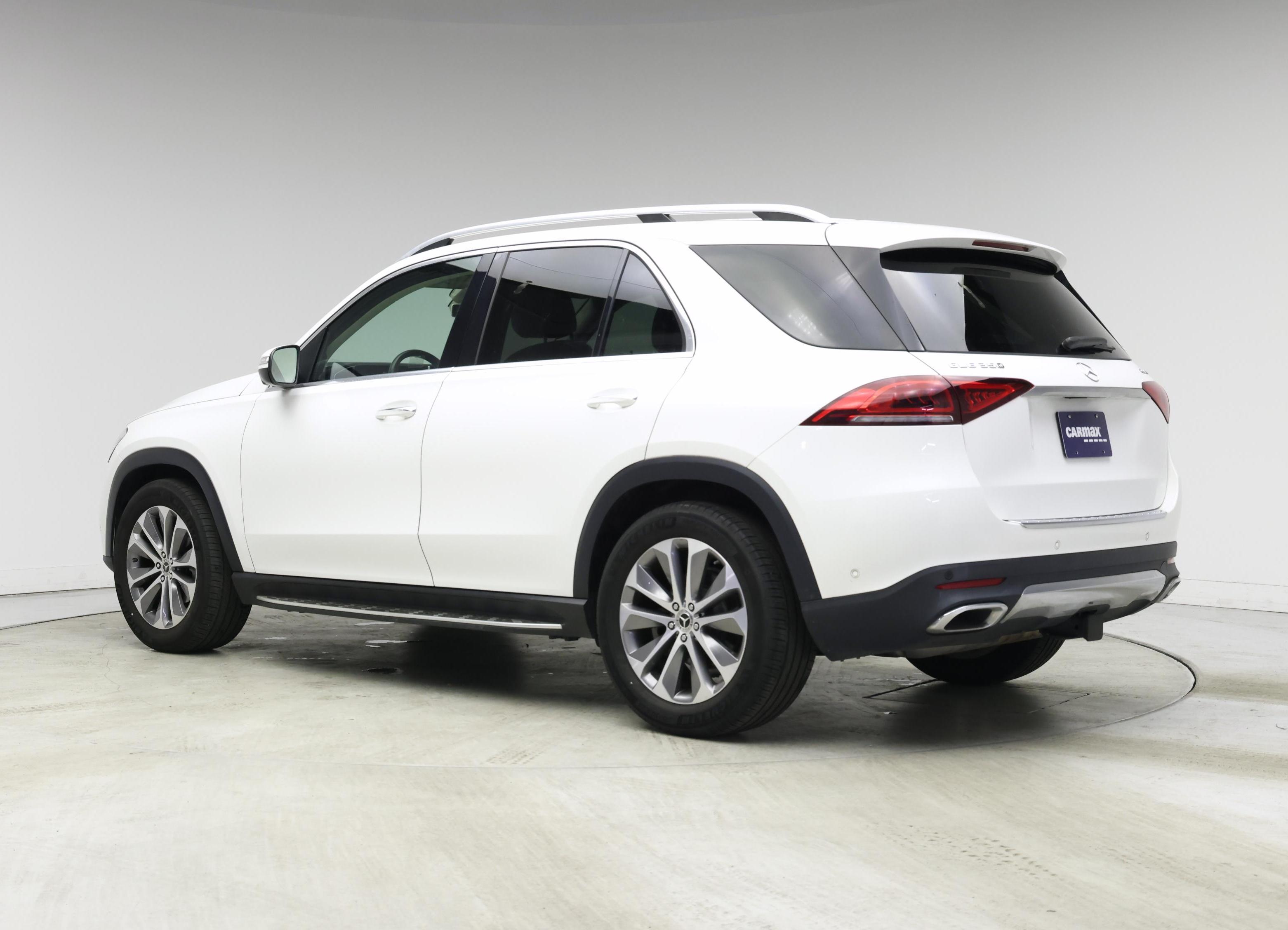 Thumbnail: 2020 Mercedes-Benz GLE - 2