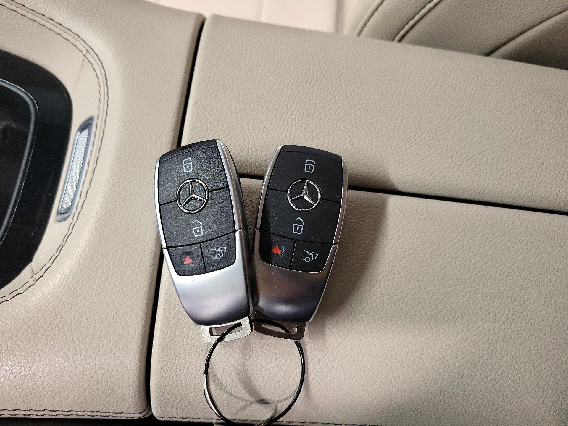 Thumbnail: 2020 Mercedes-Benz GLE - 20