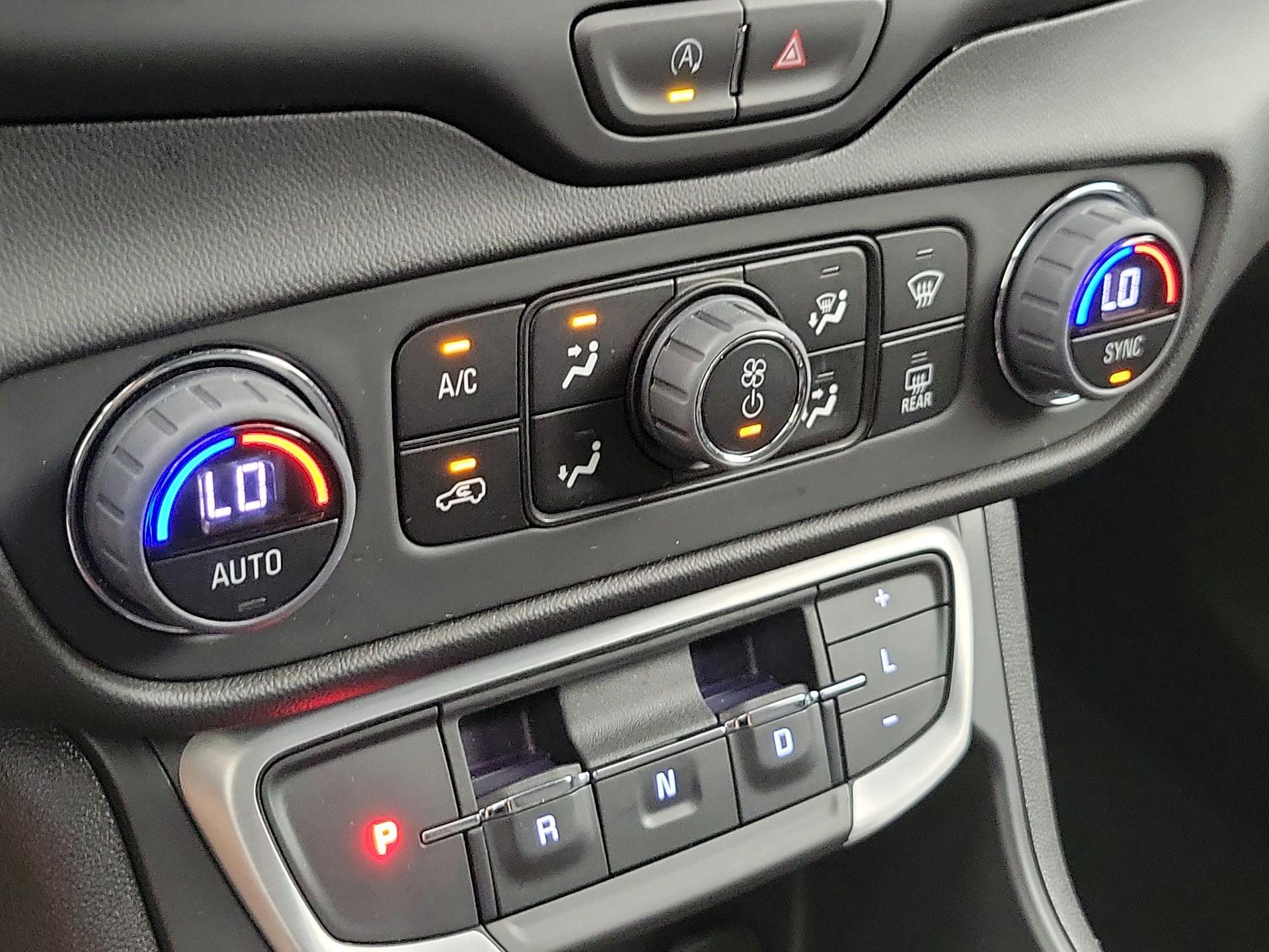 Thumbnail: 2024 GMC Terrain - 16