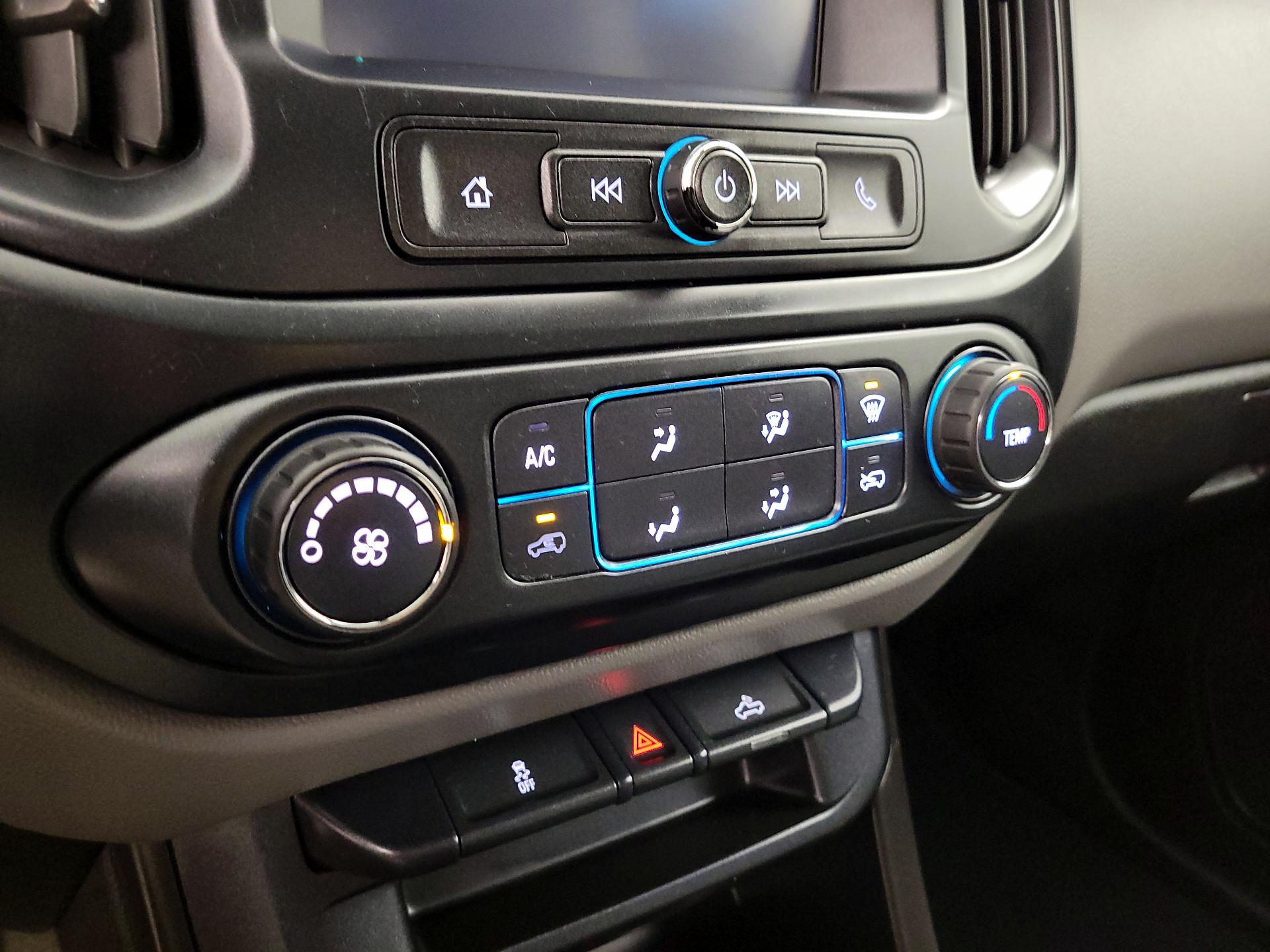 Thumbnail: 2018 Chevrolet Colorado - 16