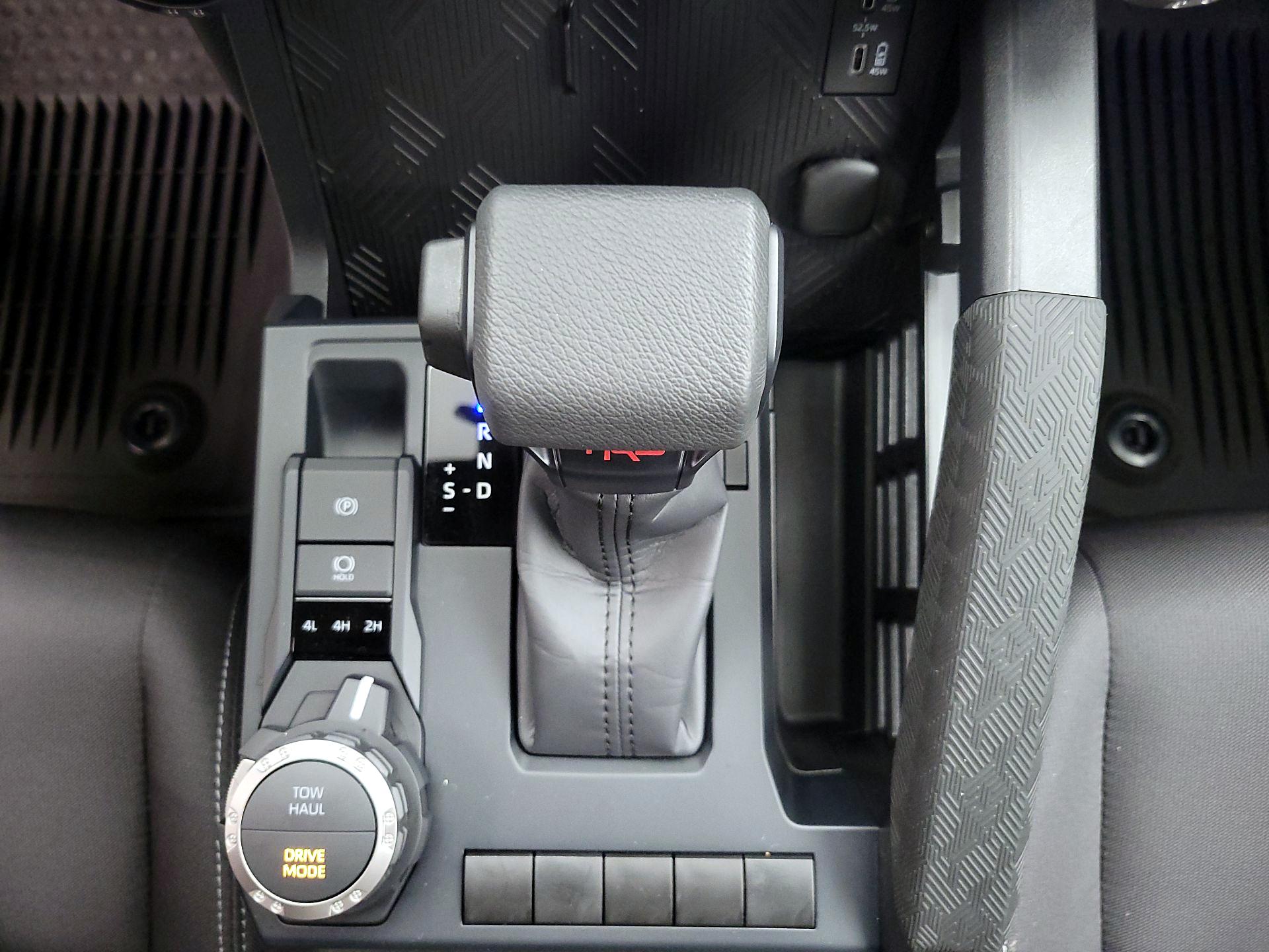 Thumbnail: 2025 Toyota Tacoma - 18