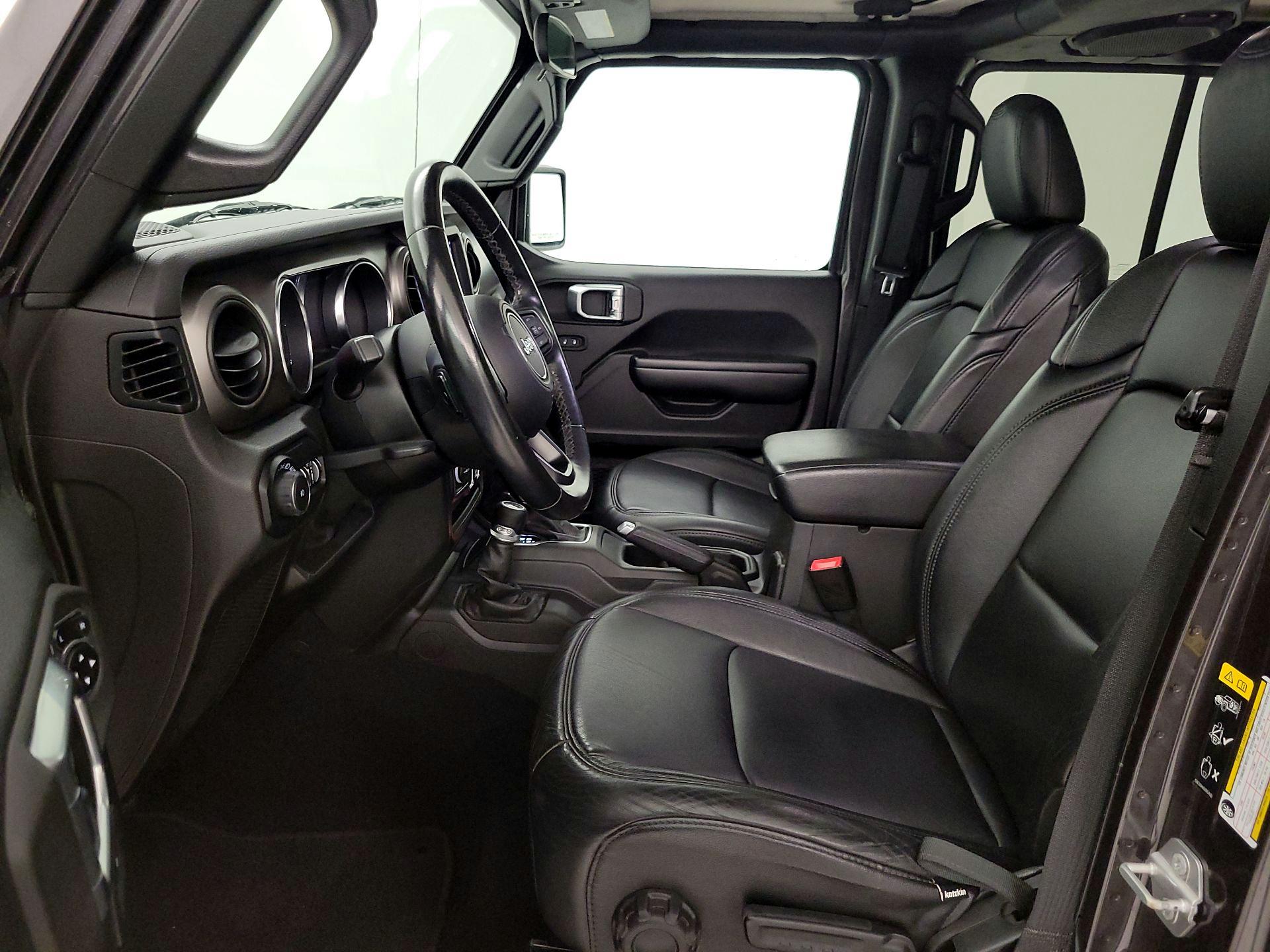 Thumbnail: 2020 Jeep Wrangler - 11