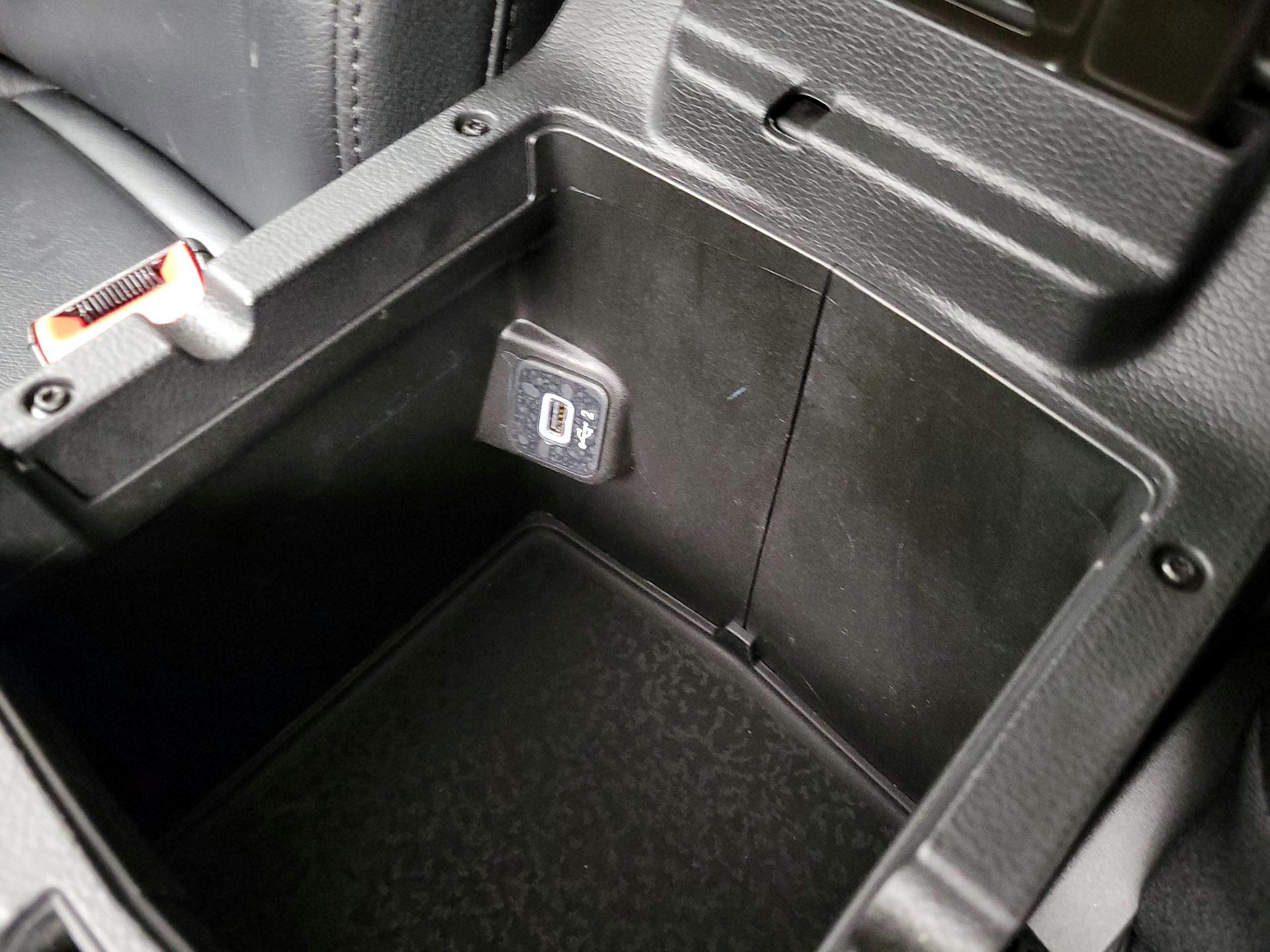 Thumbnail: 2020 Jeep Wrangler - 18