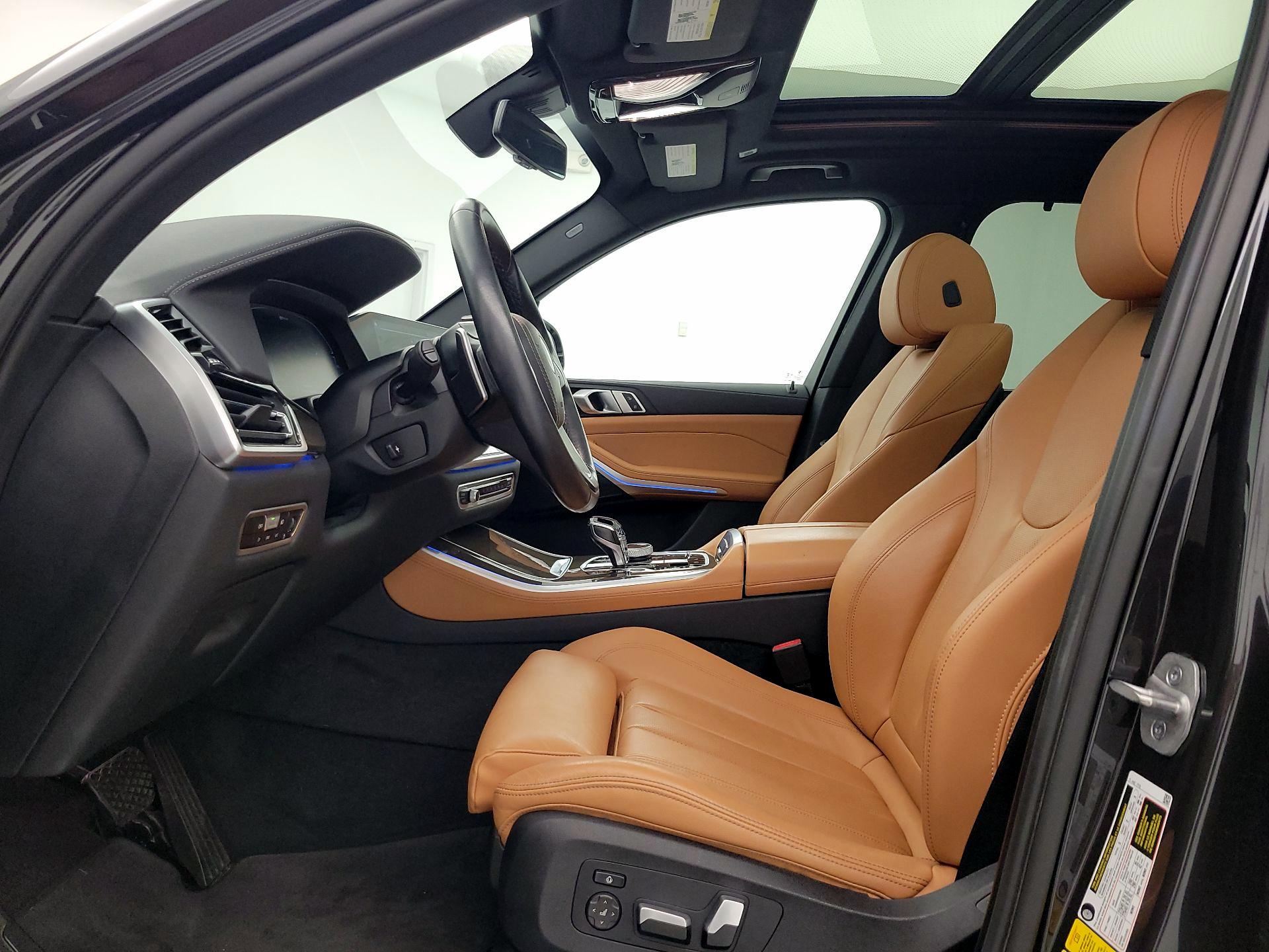 Thumbnail: 2022 BMW X5 - 11