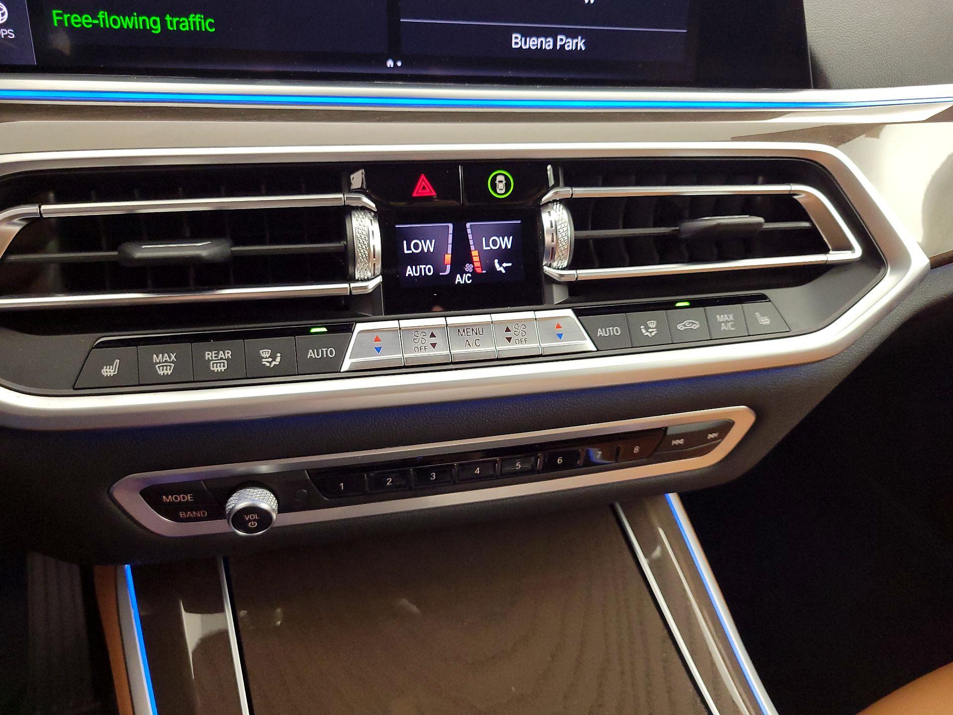 Thumbnail: 2022 BMW X5 - 17