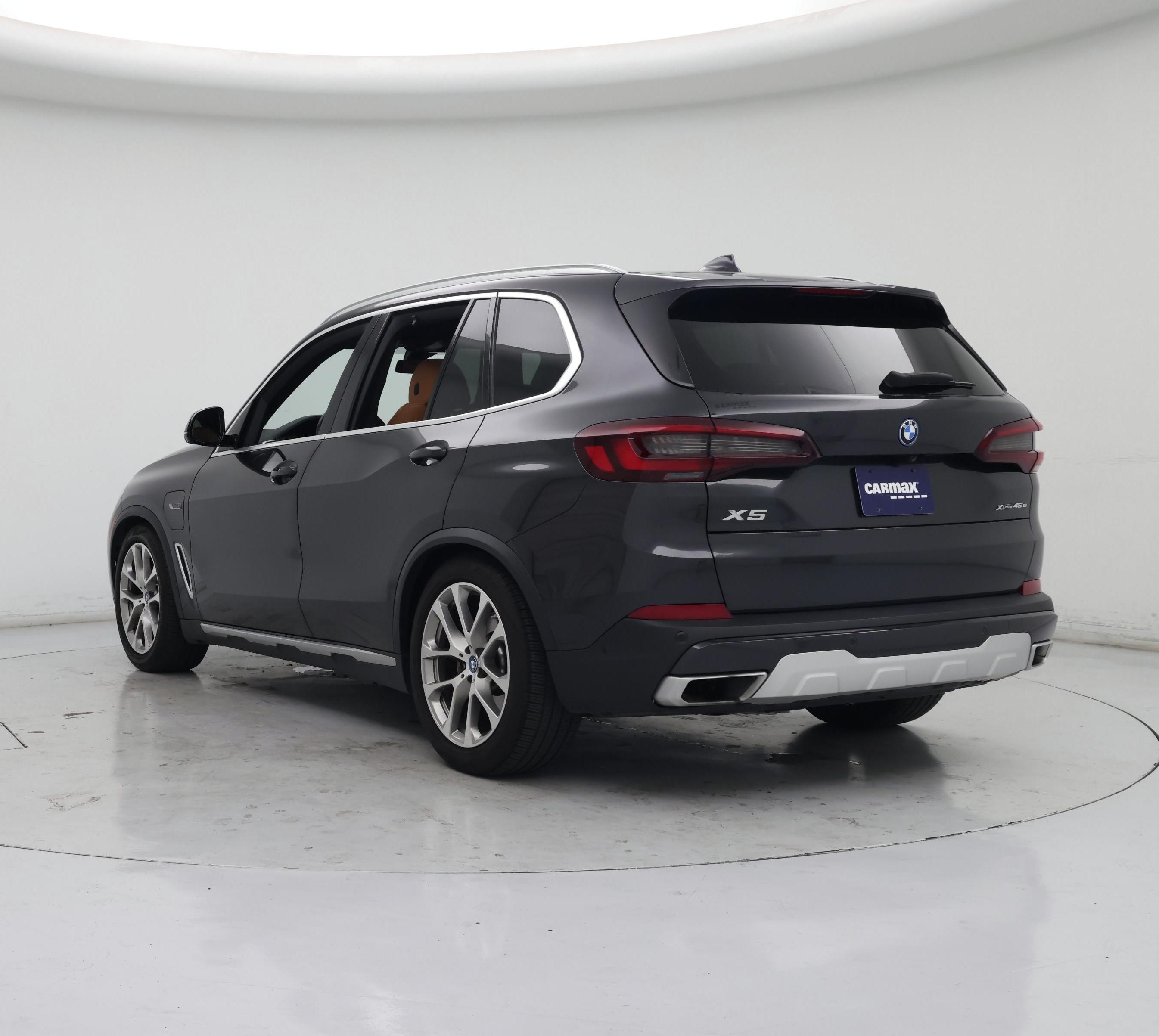 Thumbnail: 2022 BMW X5 - 2