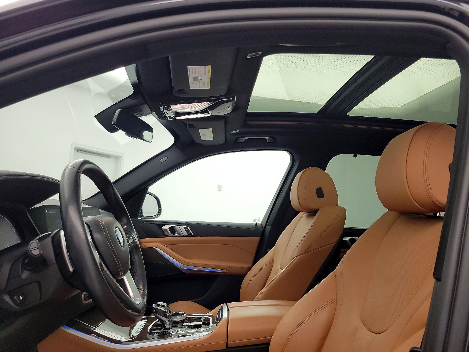 Thumbnail: 2022 BMW X5 - 20