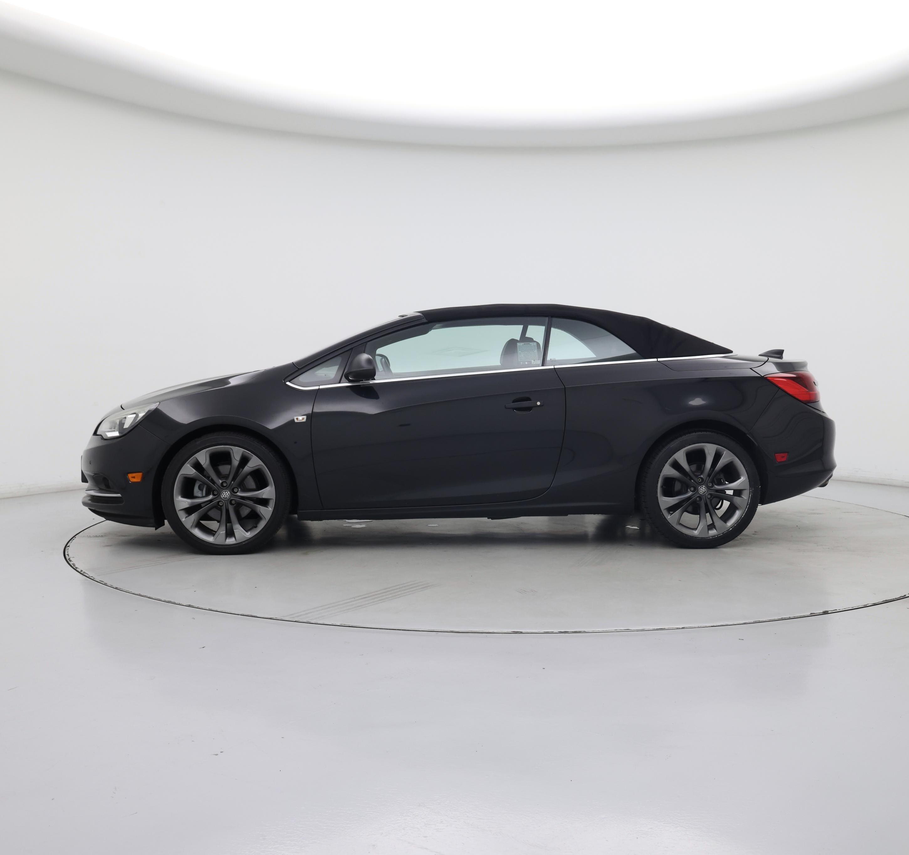 Thumbnail: 2016 Buick Cascada - 3