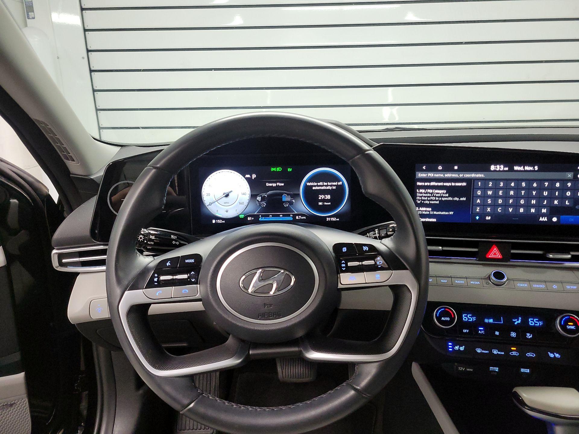 Thumbnail: 2023 Hyundai Elantra - 10