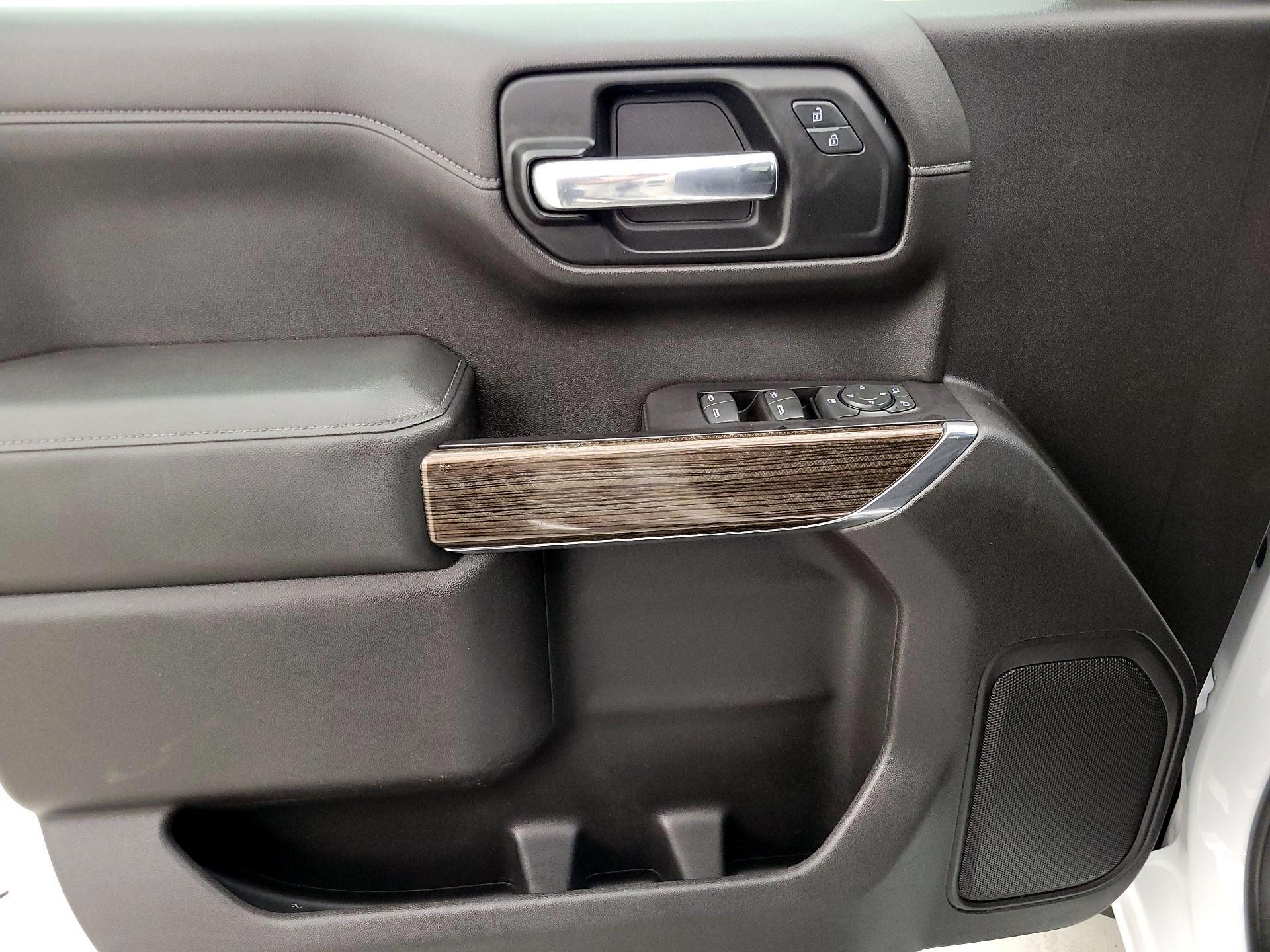 Thumbnail: 2019 Chevrolet Silverado 1500 - 12