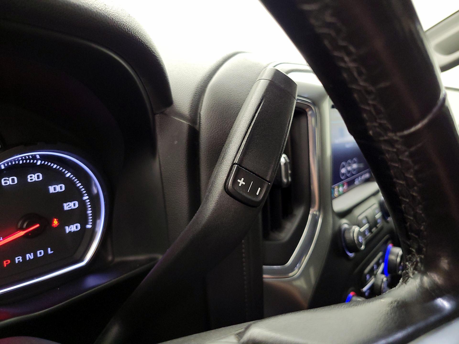 Thumbnail: 2019 Chevrolet Silverado 1500 - 17