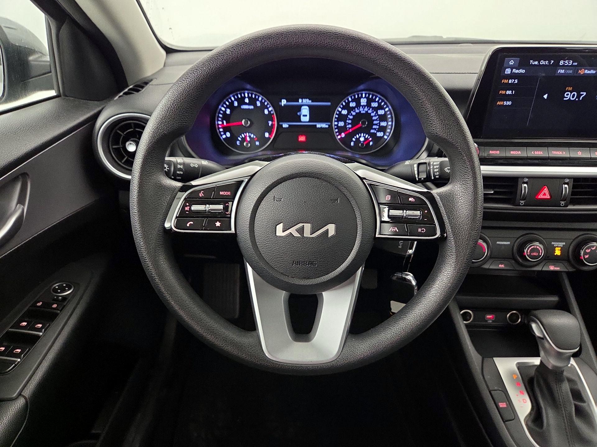Thumbnail: 2023 Kia Forte - 10