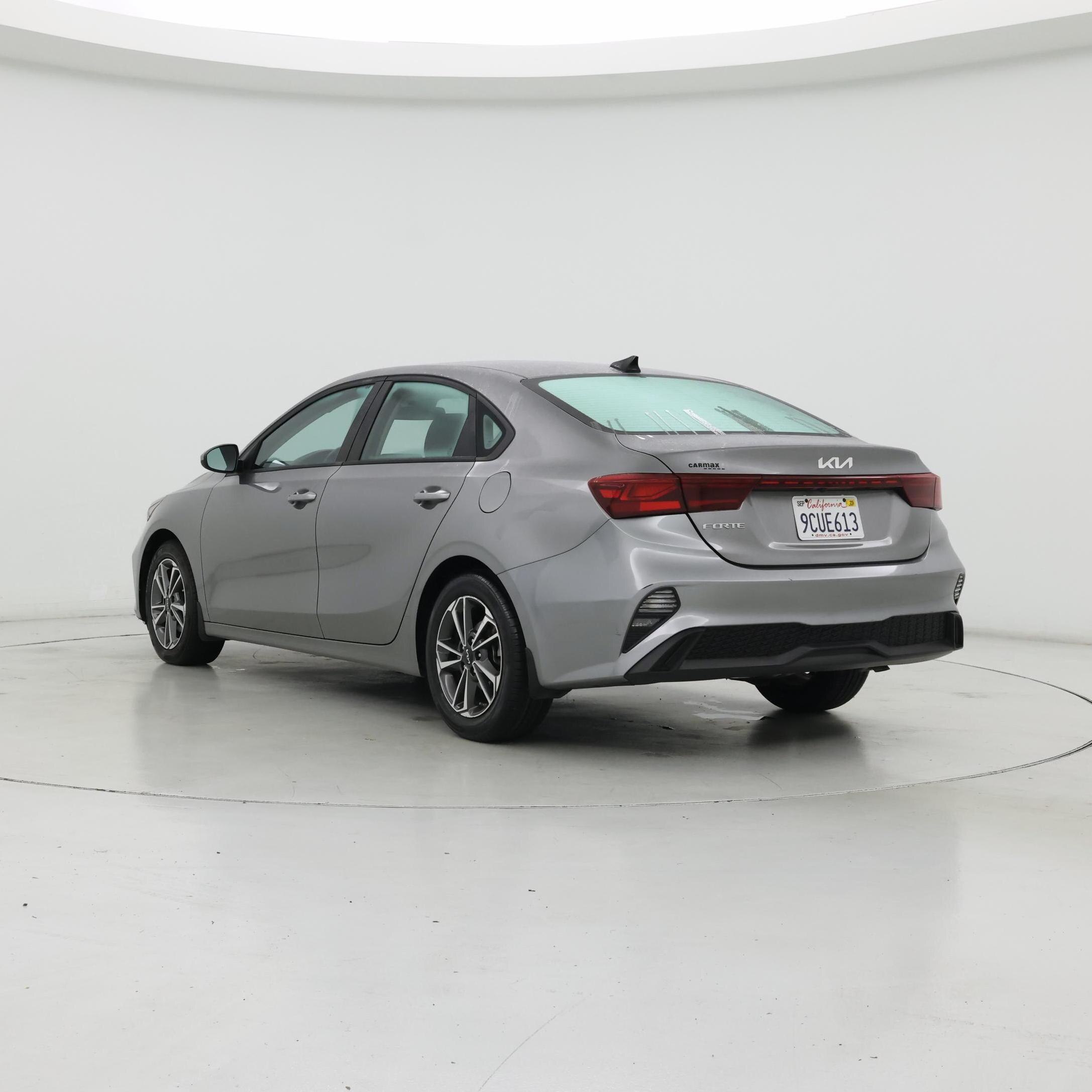 Thumbnail: 2023 Kia Forte - 2