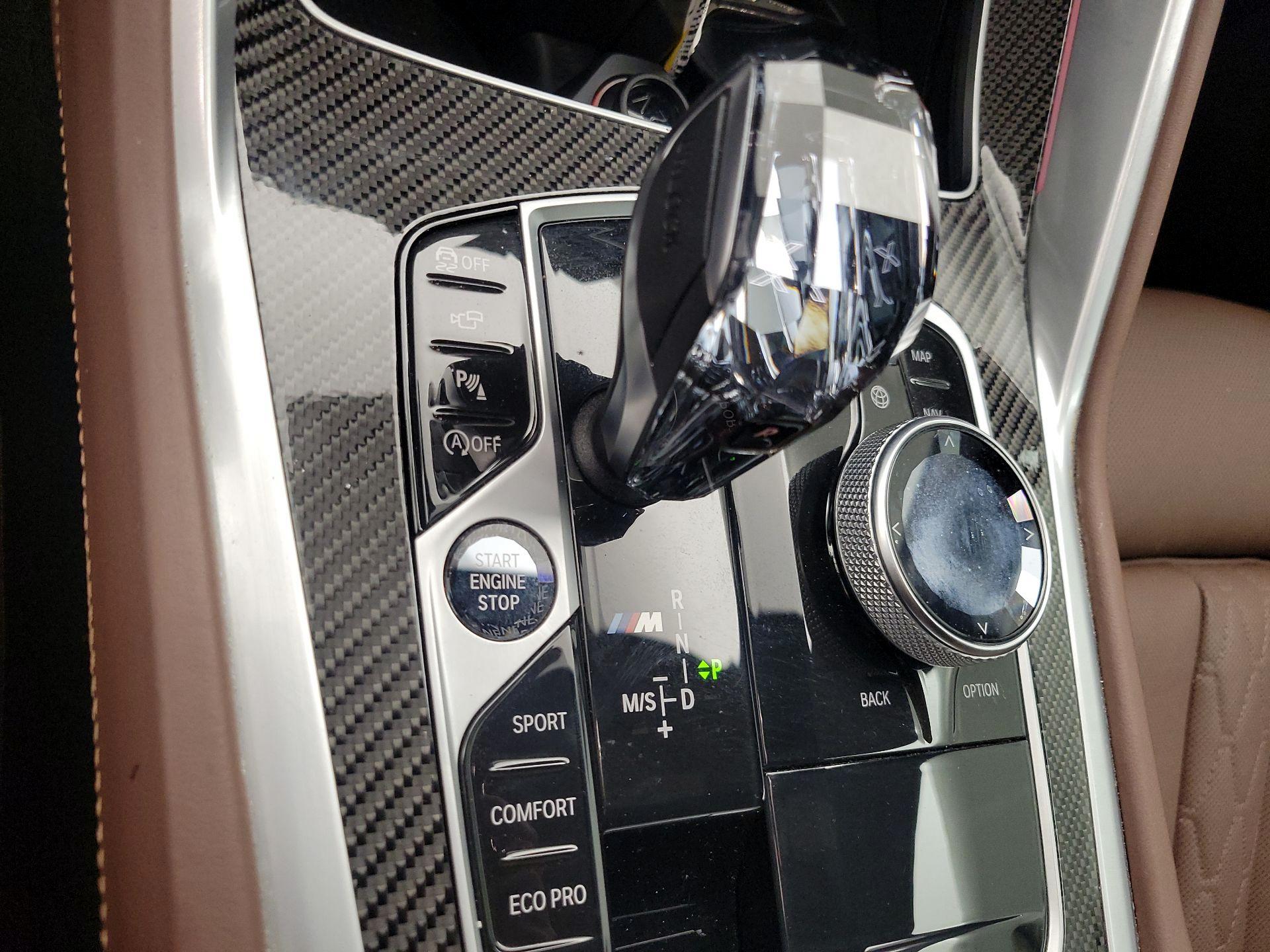 Thumbnail: 2021 BMW X6 - 18