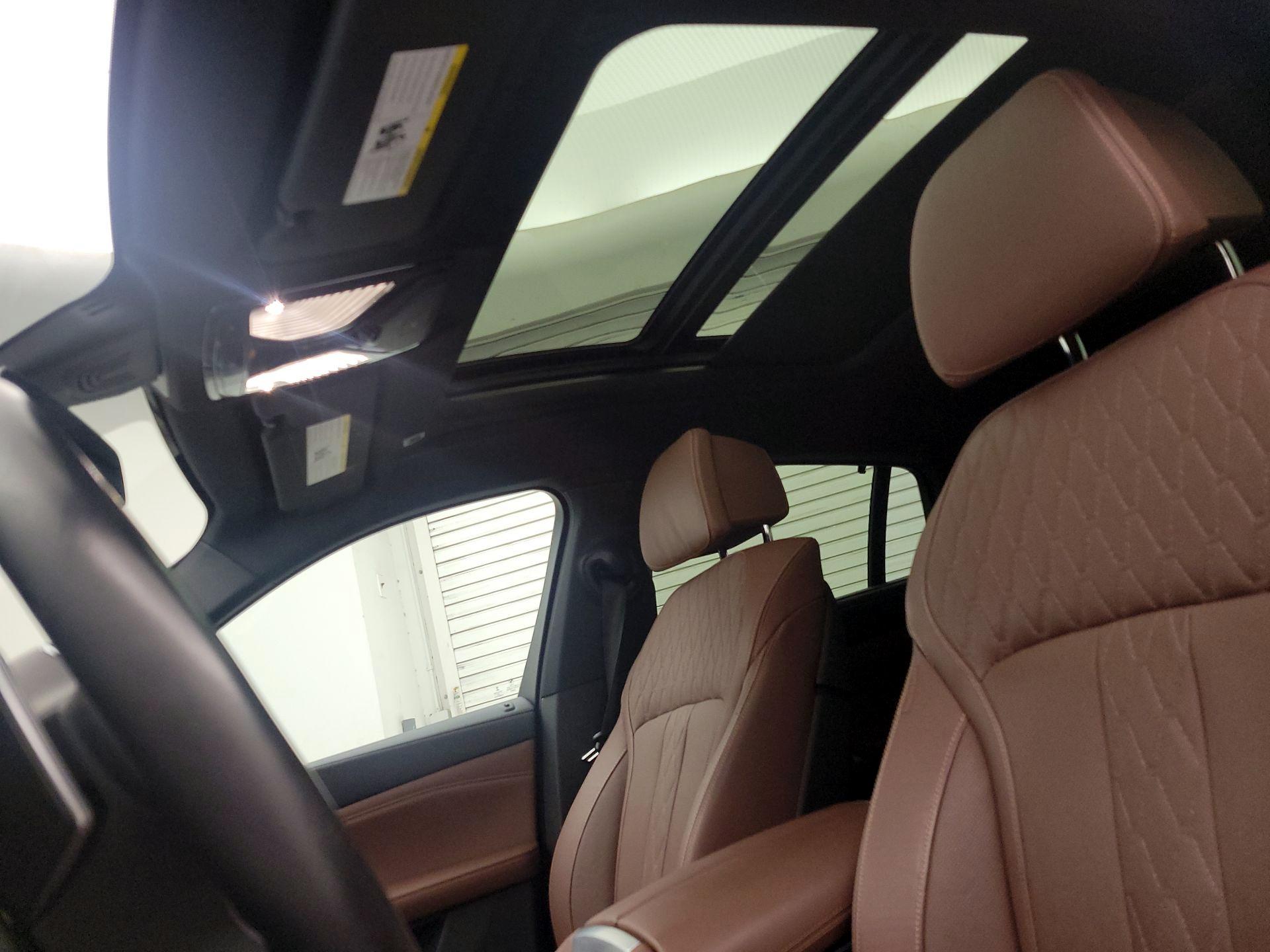 Thumbnail: 2021 BMW X6 - 20