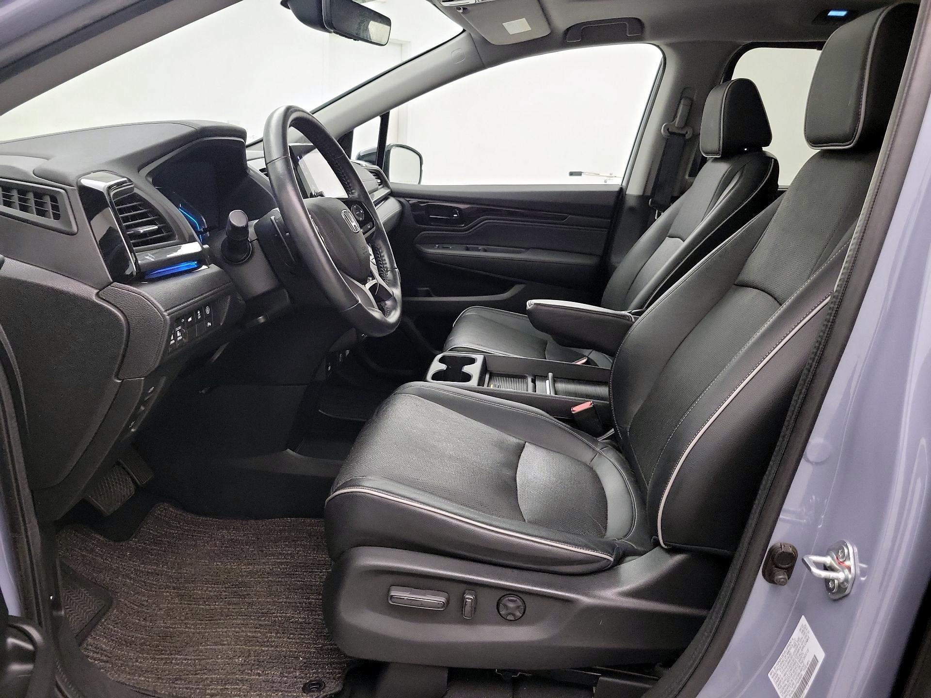 Thumbnail: 2023 Honda Odyssey - 11