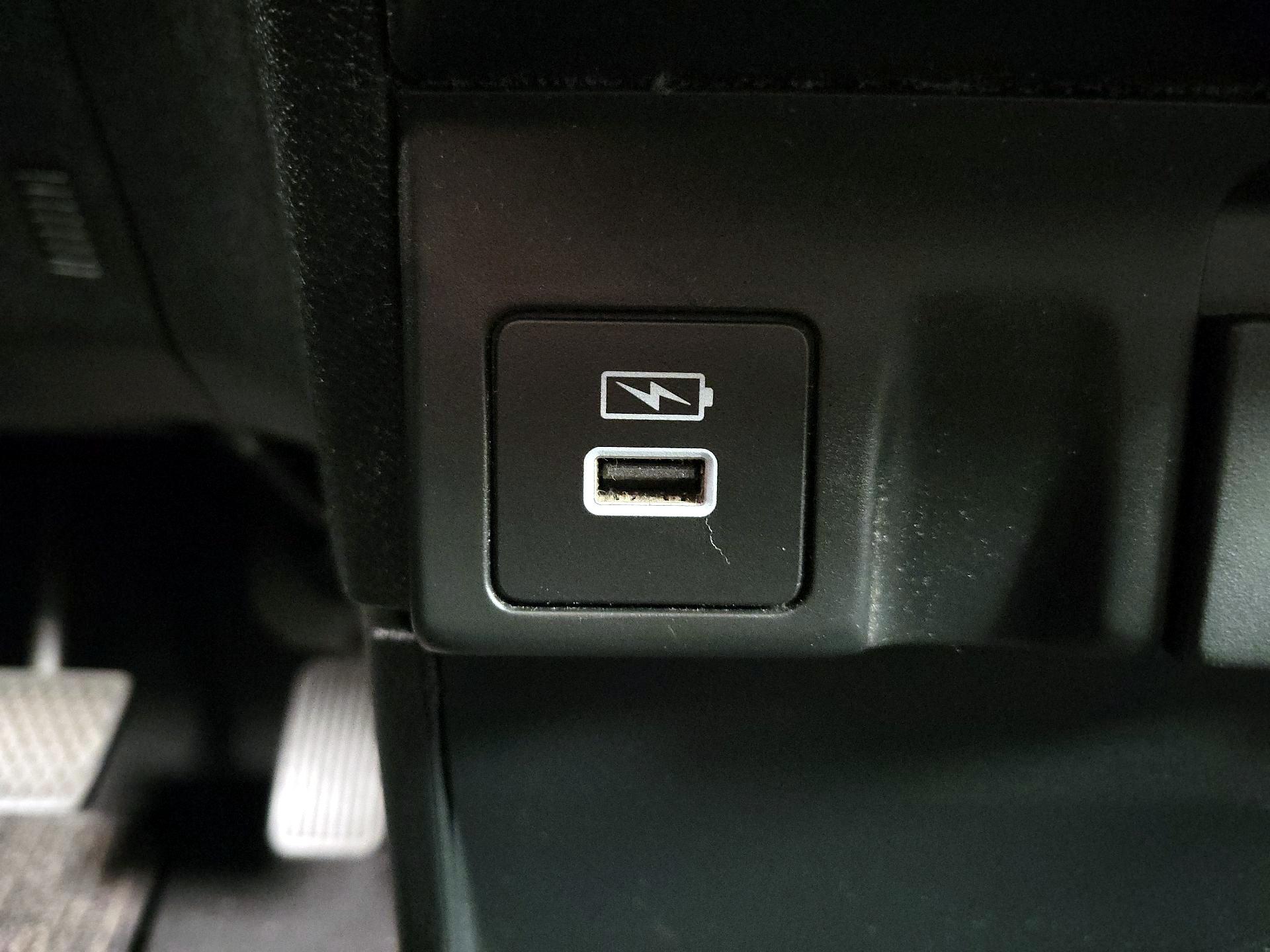 Thumbnail: 2023 Honda Odyssey - 19
