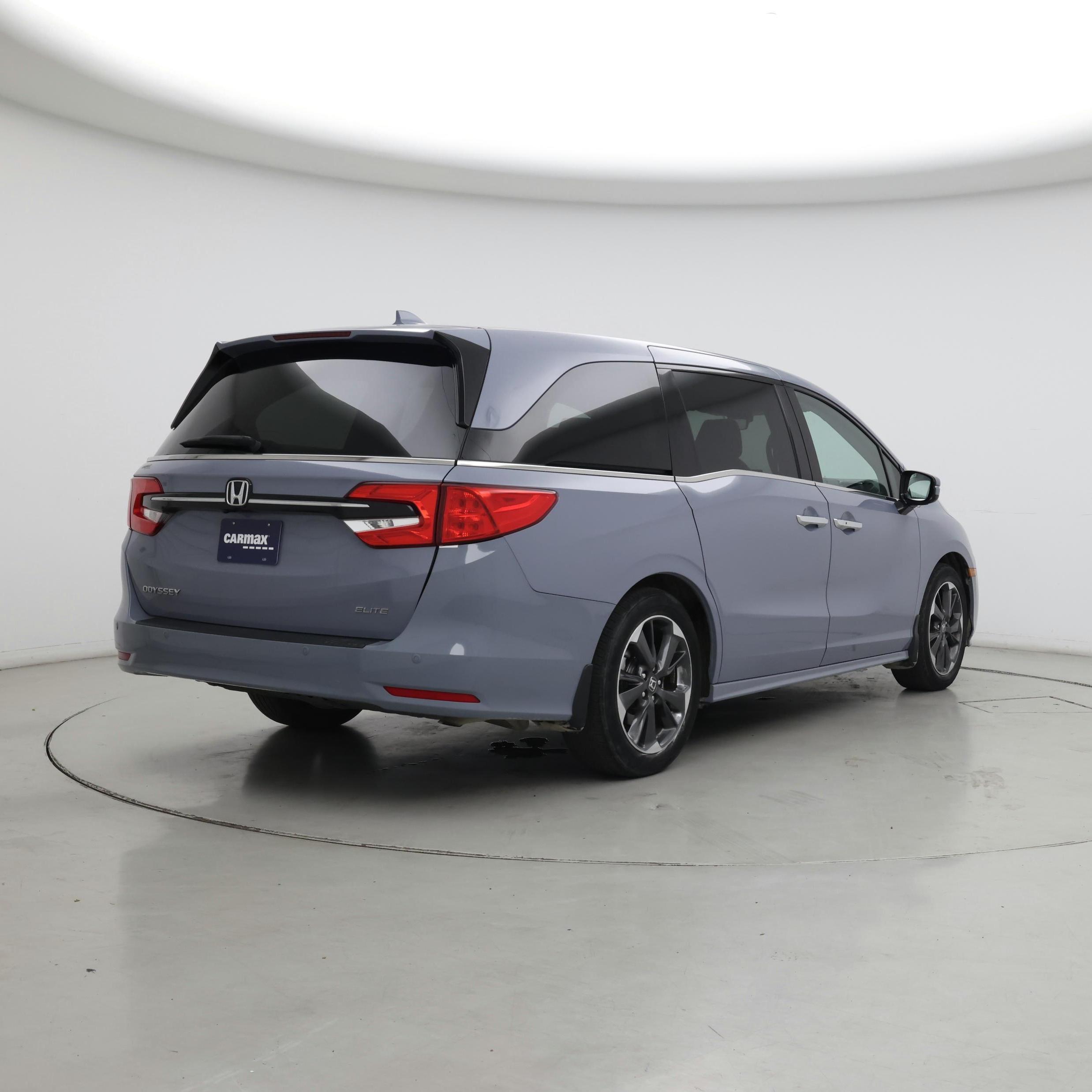 Thumbnail: 2023 Honda Odyssey - 8