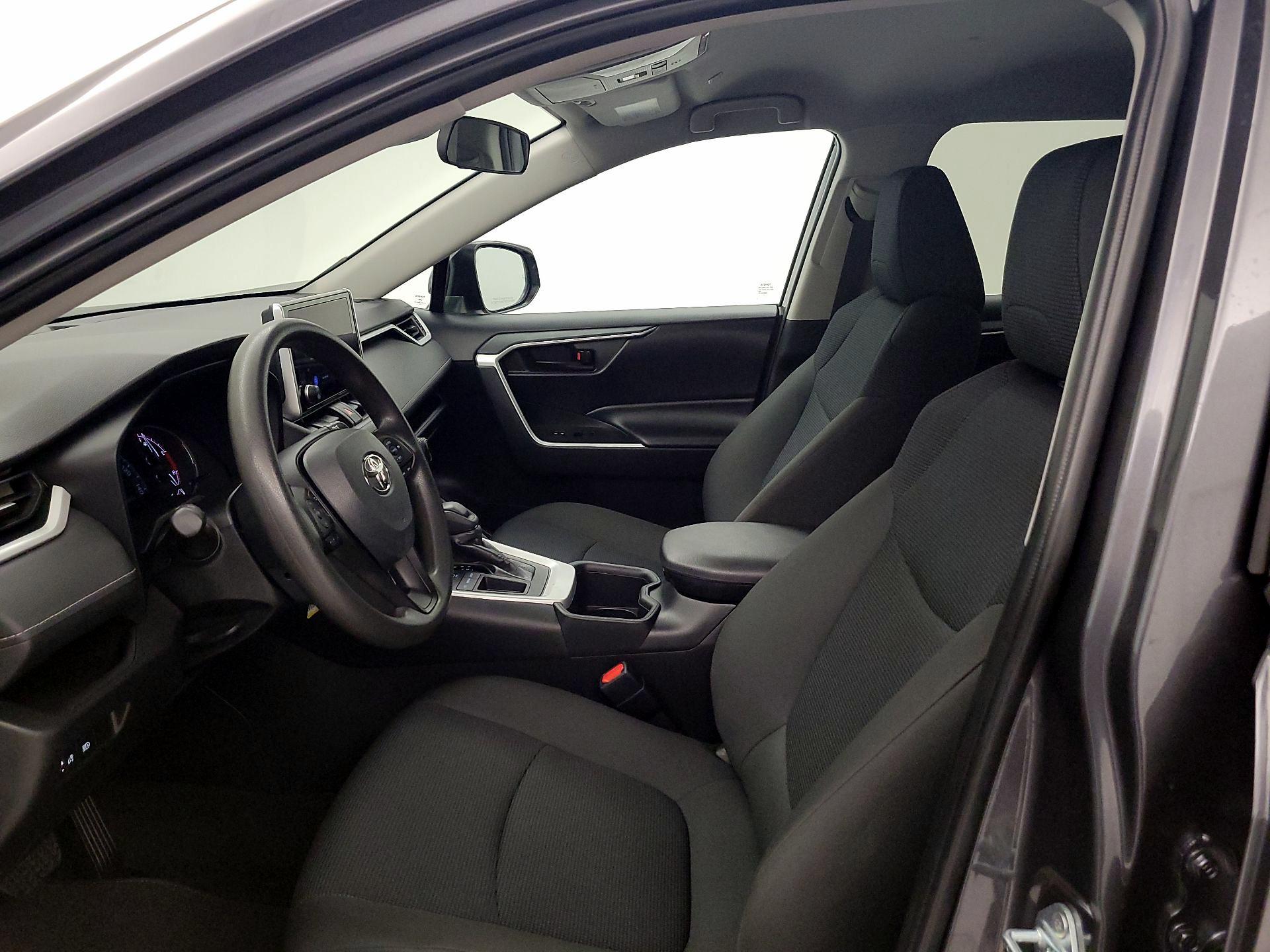 Thumbnail: 2023 Toyota RAV4 - 11