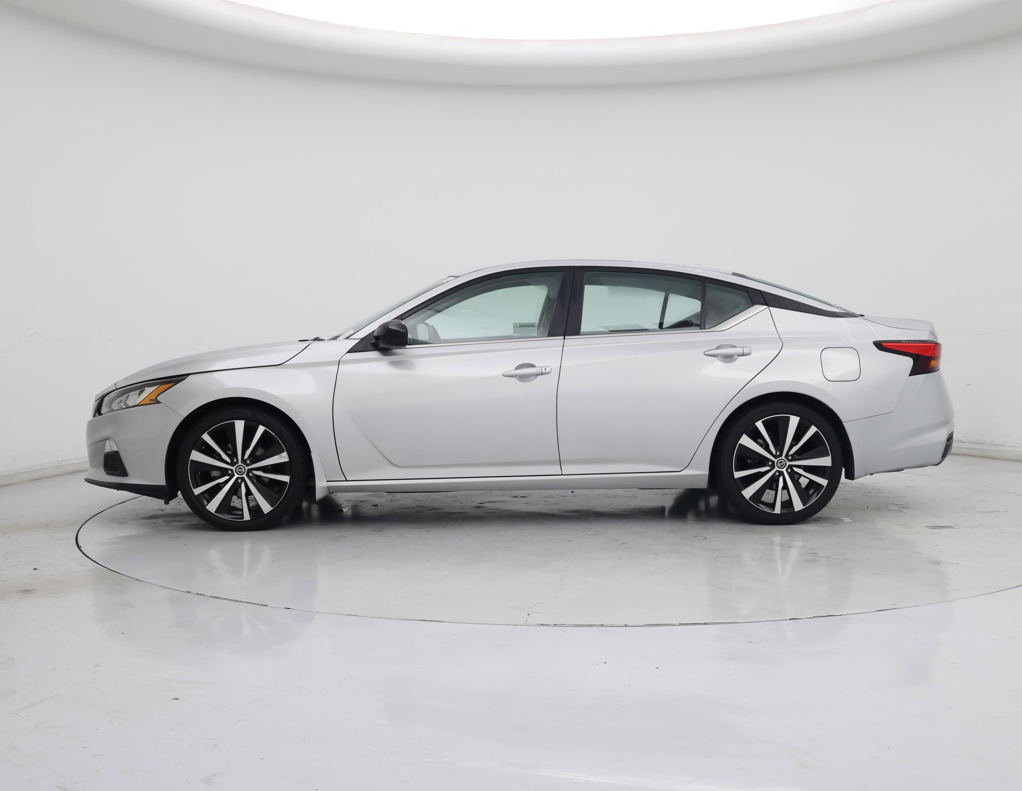 Thumbnail: 2022 Nissan Altima - 3