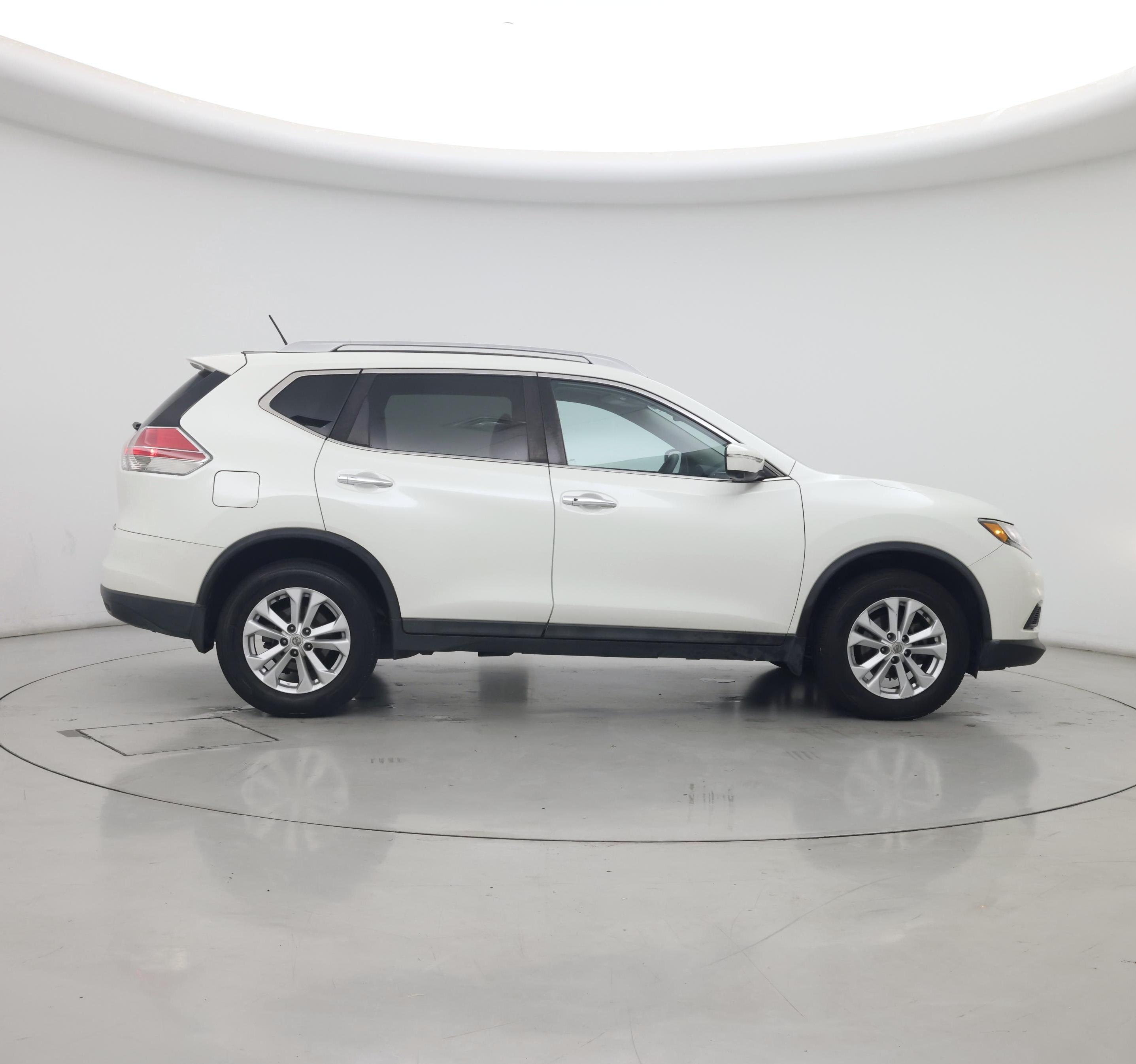 Thumbnail: 2016 Nissan Rogue - 7