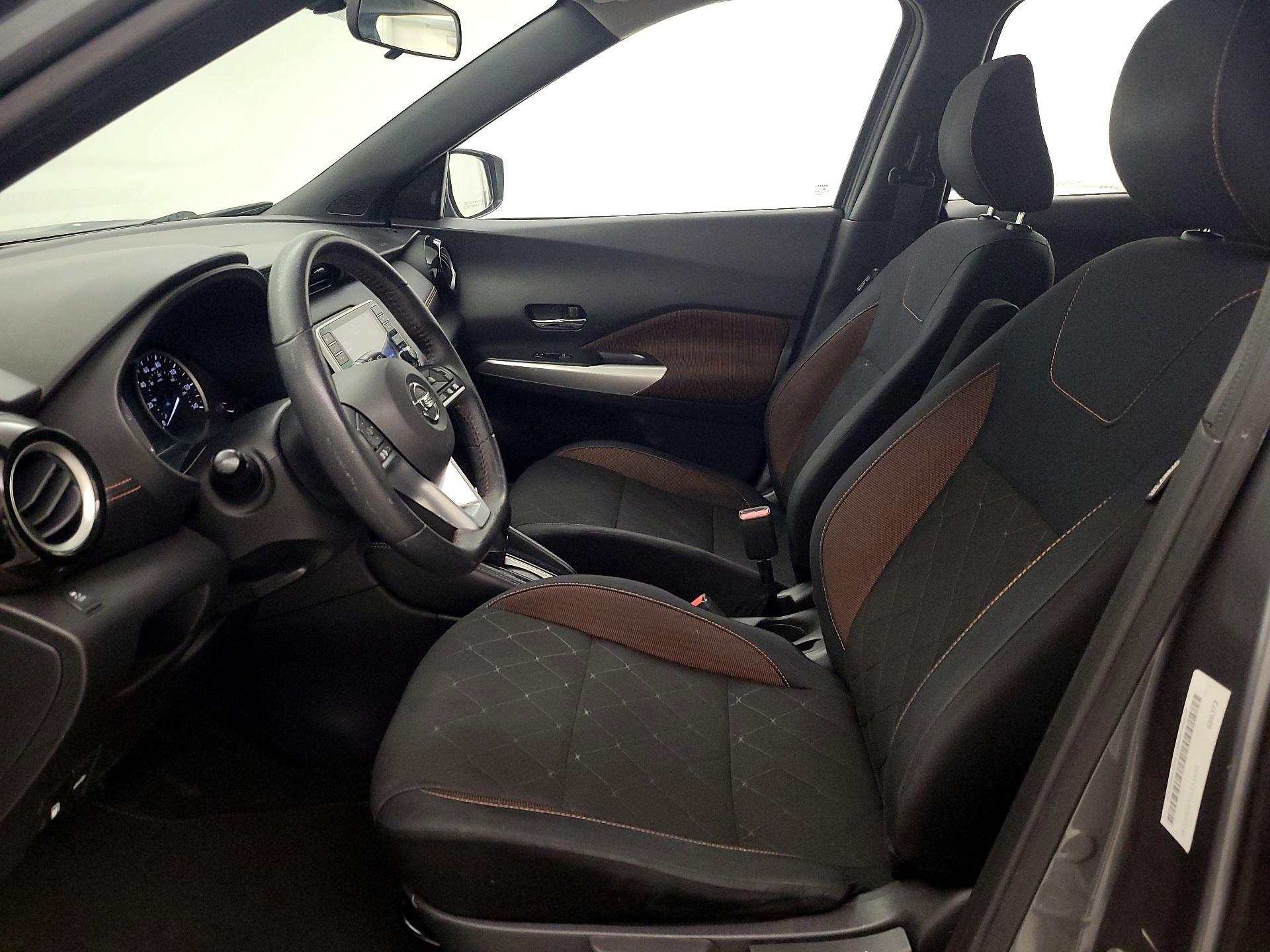 Thumbnail: 2018 Nissan Kicks - 11