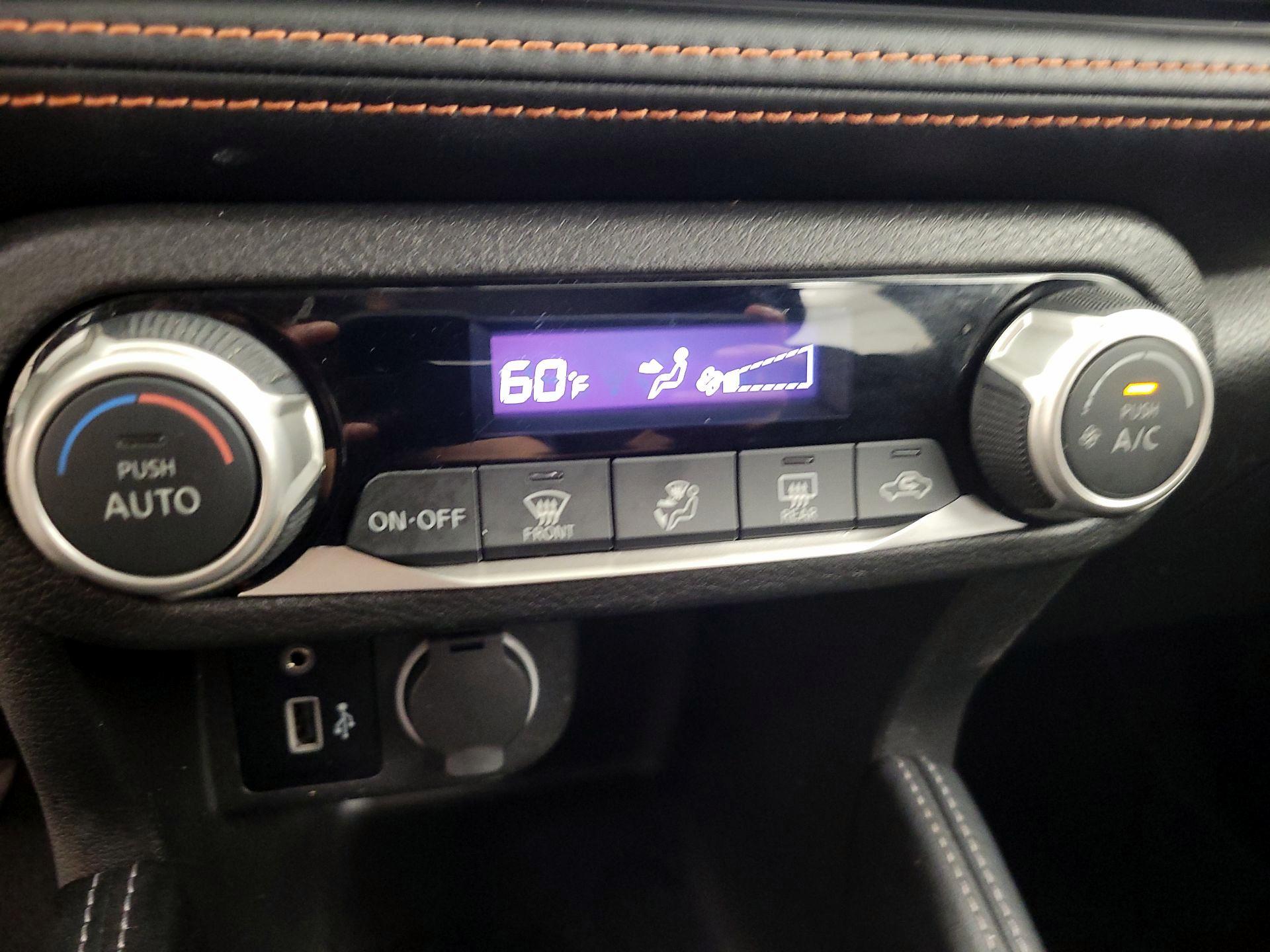 Thumbnail: 2018 Nissan Kicks - 15