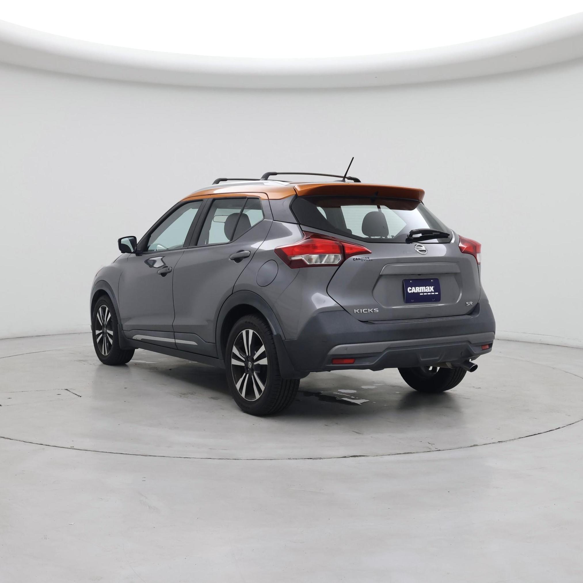Thumbnail: 2018 Nissan Kicks - 2