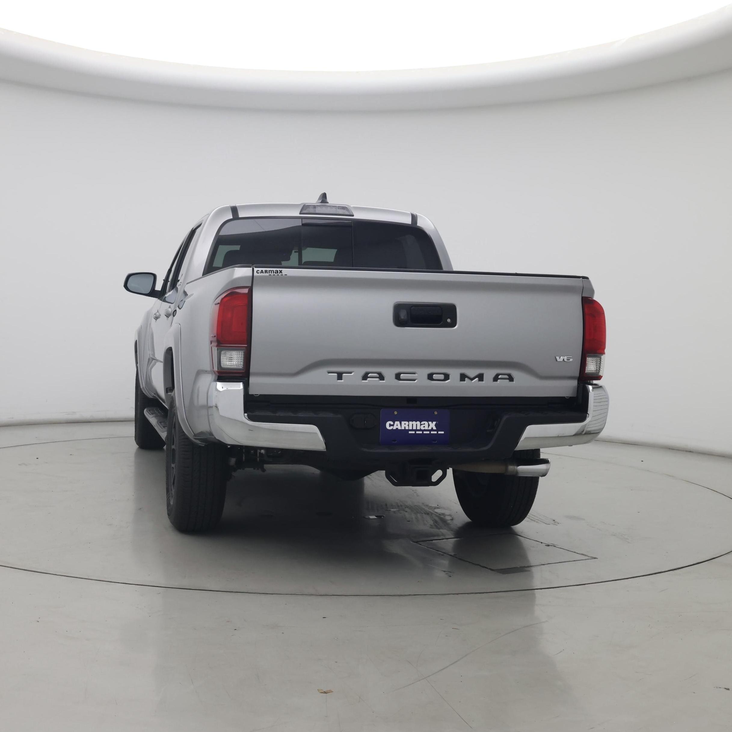 Thumbnail: 2020 Toyota Tacoma - 6