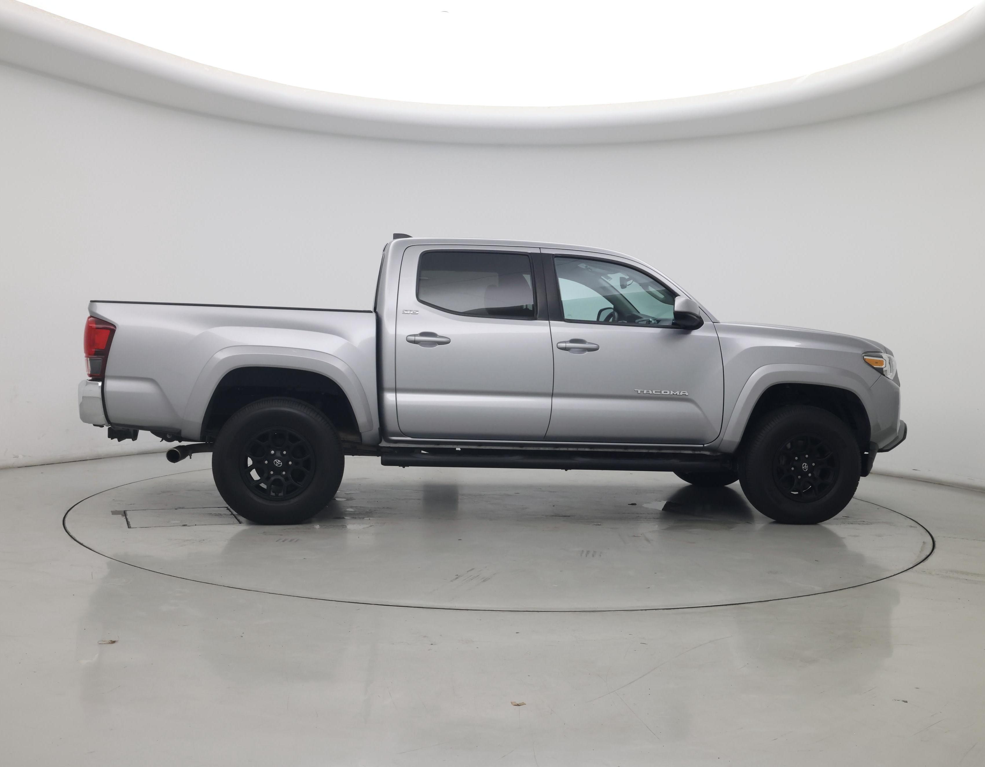 Thumbnail: 2020 Toyota Tacoma - 7