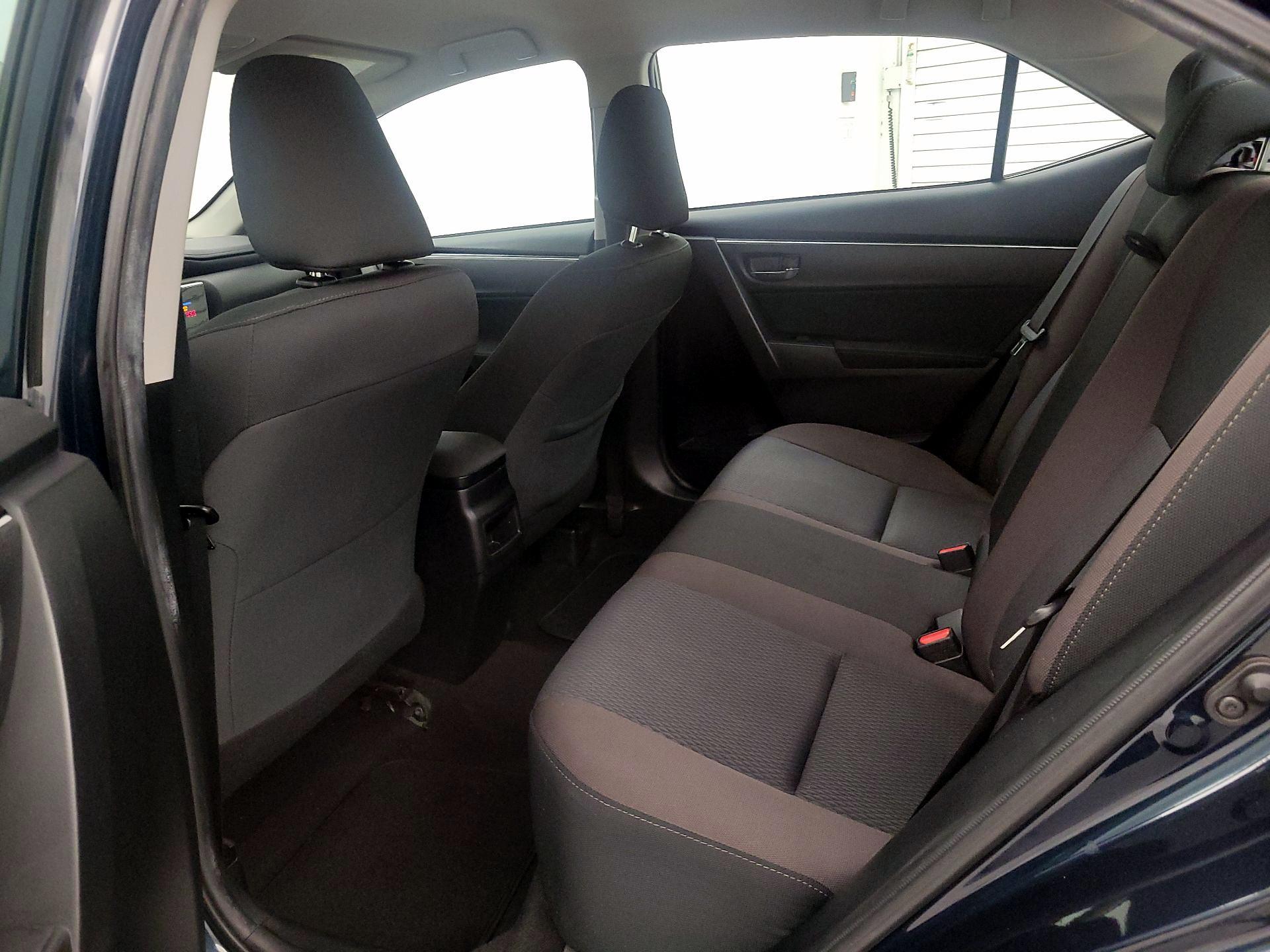 Thumbnail: 2019 Toyota Corolla - 19