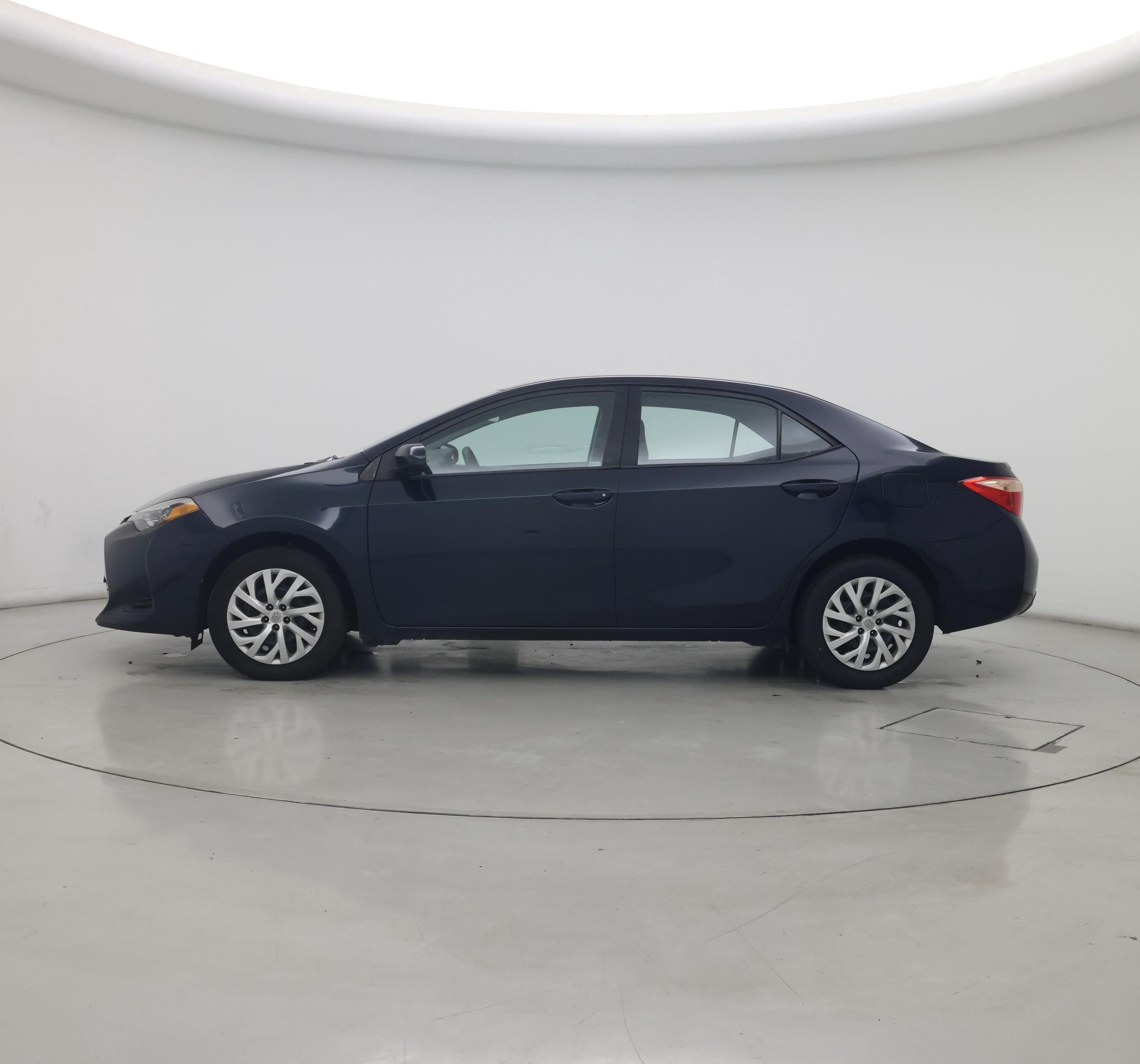 Thumbnail: 2019 Toyota Corolla - 3