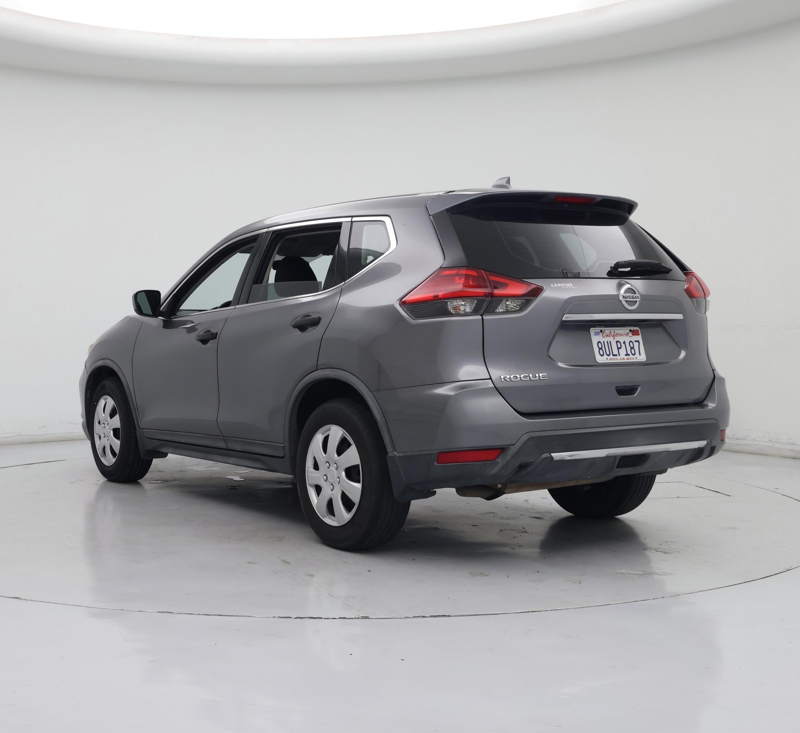 Thumbnail: 2017 Nissan Rogue - 2