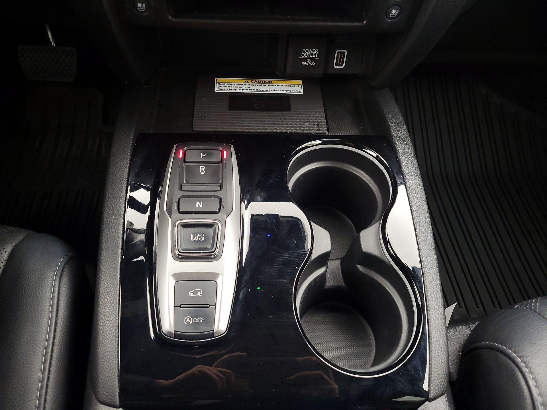 Thumbnail: 2019 Honda Passport - 17