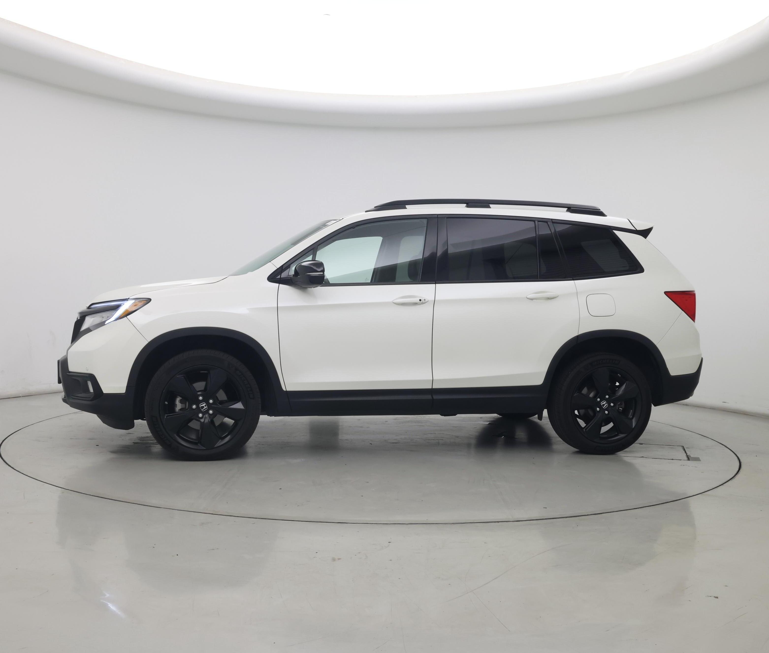 Thumbnail: 2019 Honda Passport - 3