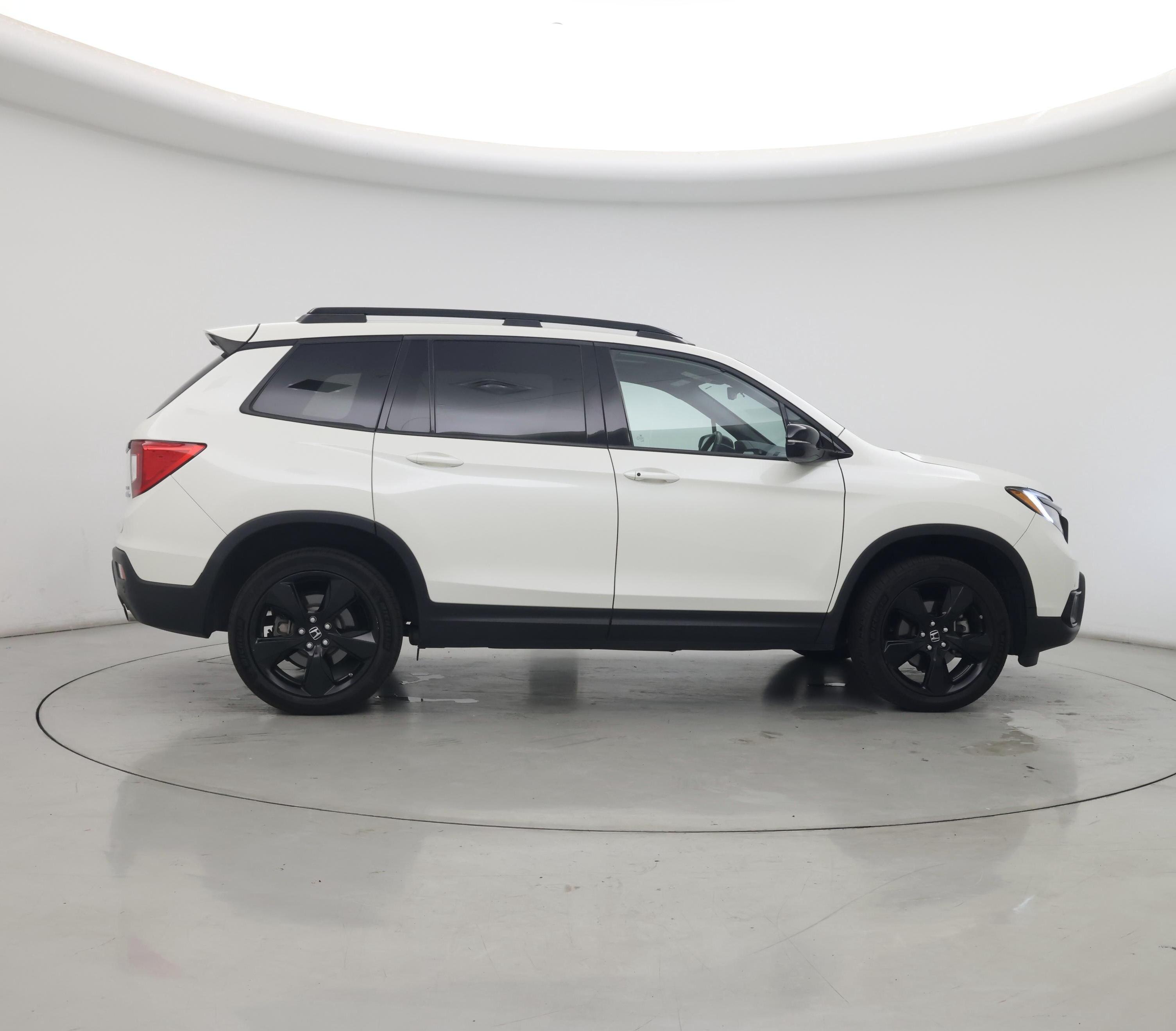 Thumbnail: 2019 Honda Passport - 7