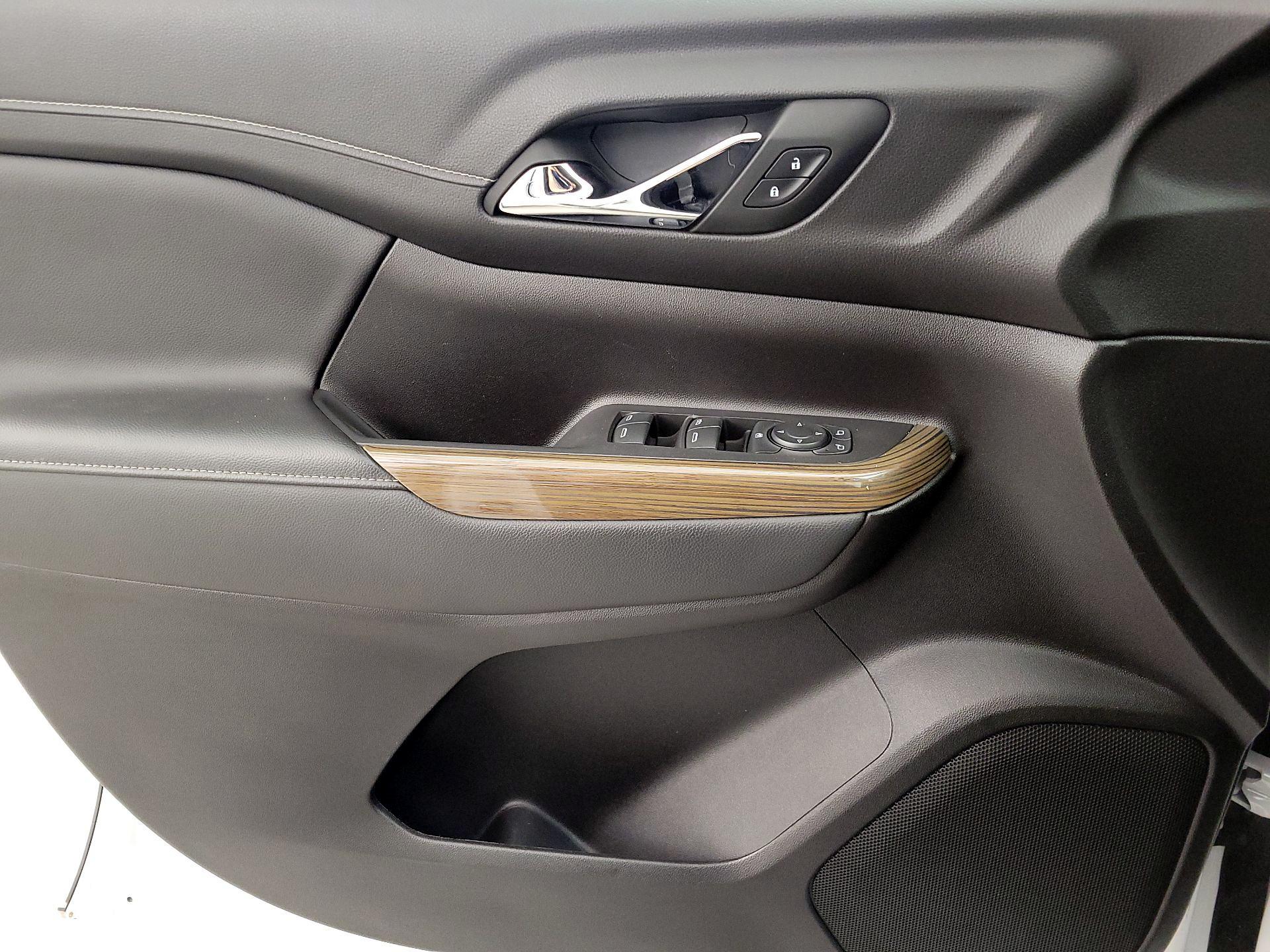 Thumbnail: 2023 GMC Acadia - 12