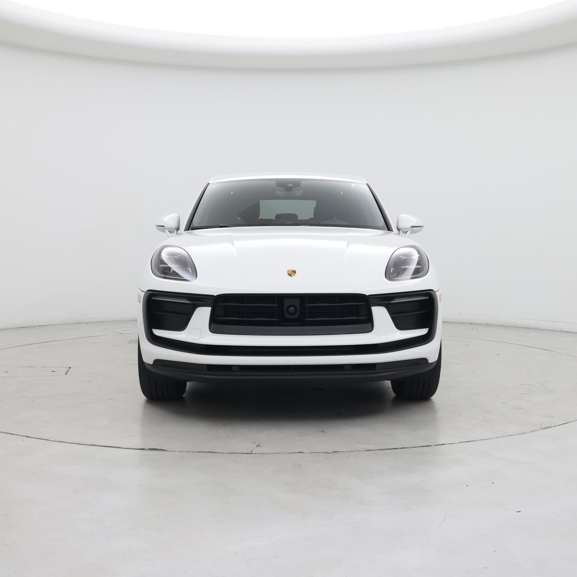 Thumbnail: 2024 Porsche Macan - 5