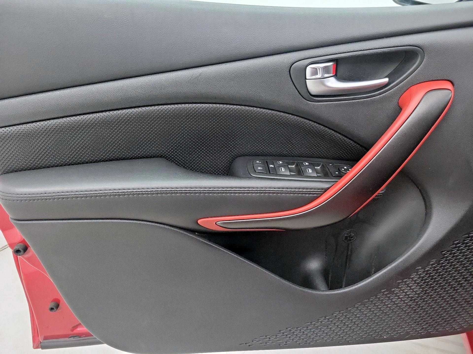 Thumbnail: 2015 Dodge Dart - 12