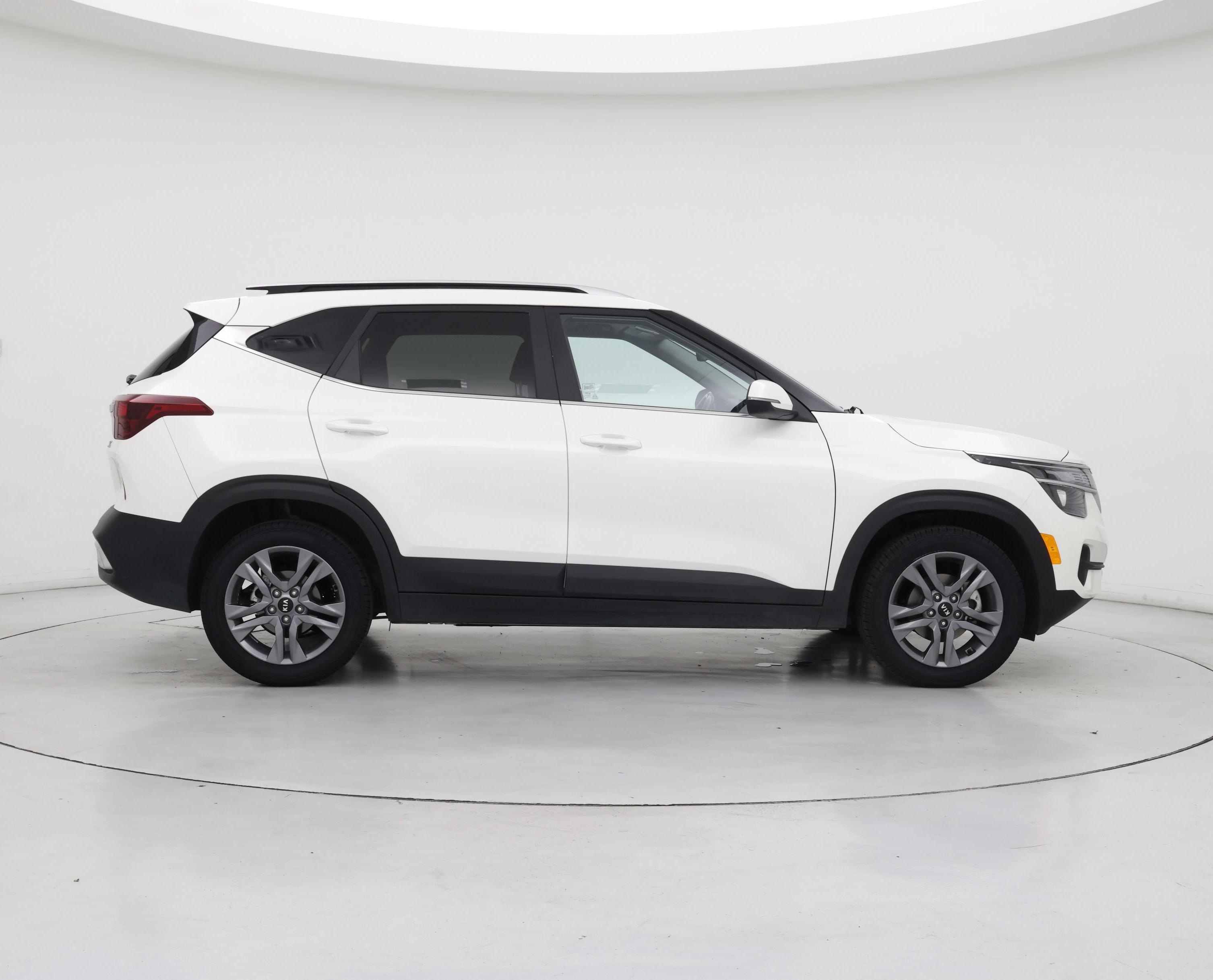 Thumbnail: 2021 Kia Seltos - 7