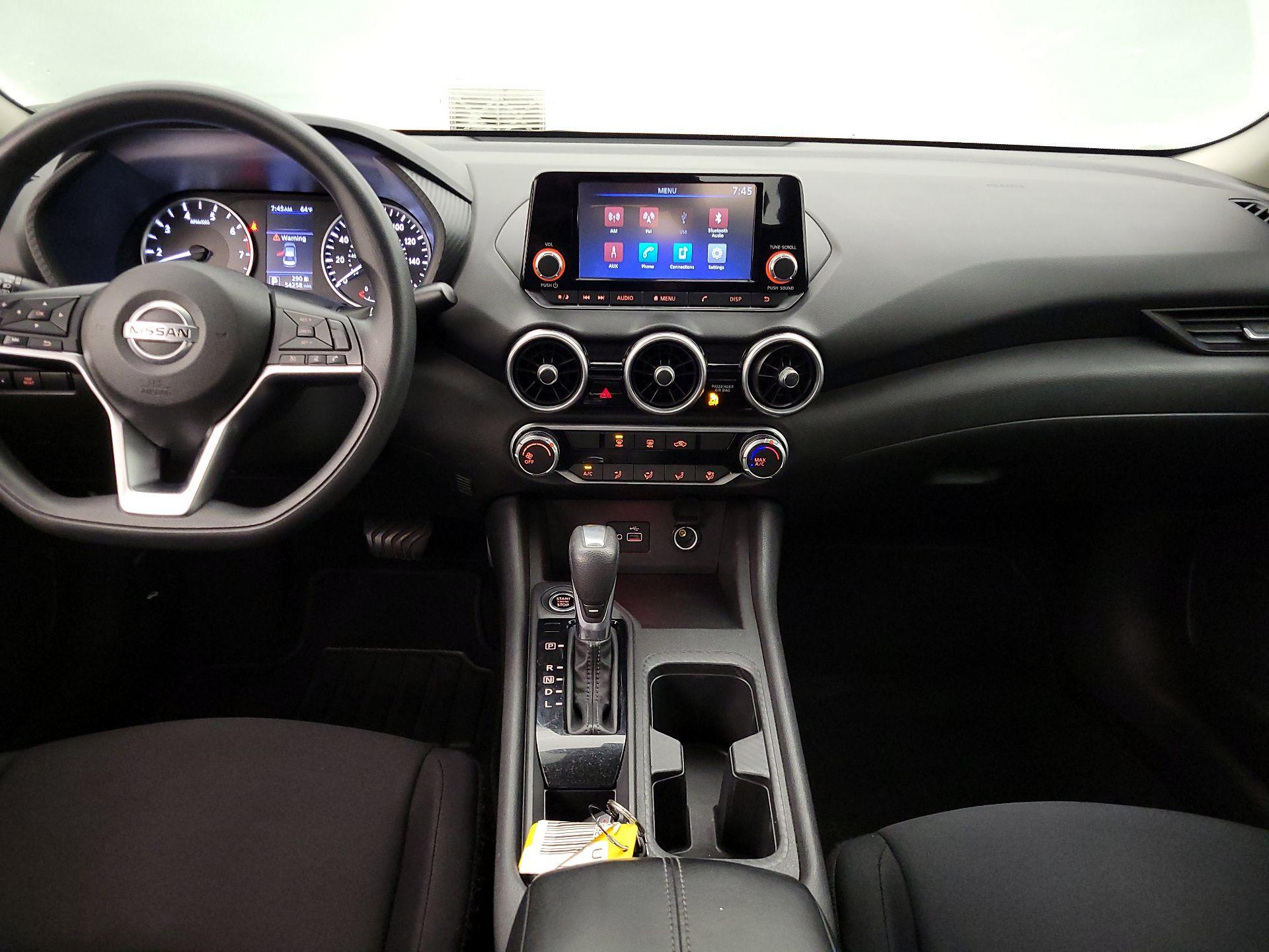 Thumbnail: 2021 Nissan Sentra - 9