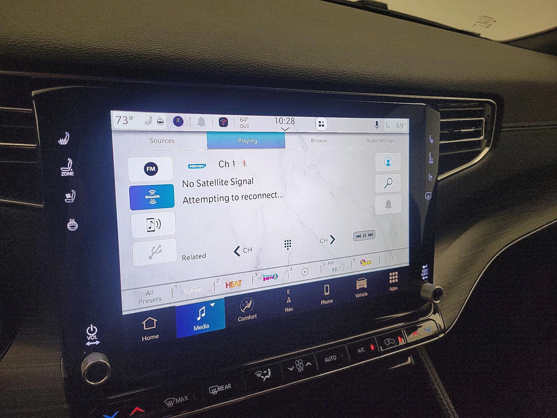 Thumbnail: 2024 Jeep Wagoneer - 15