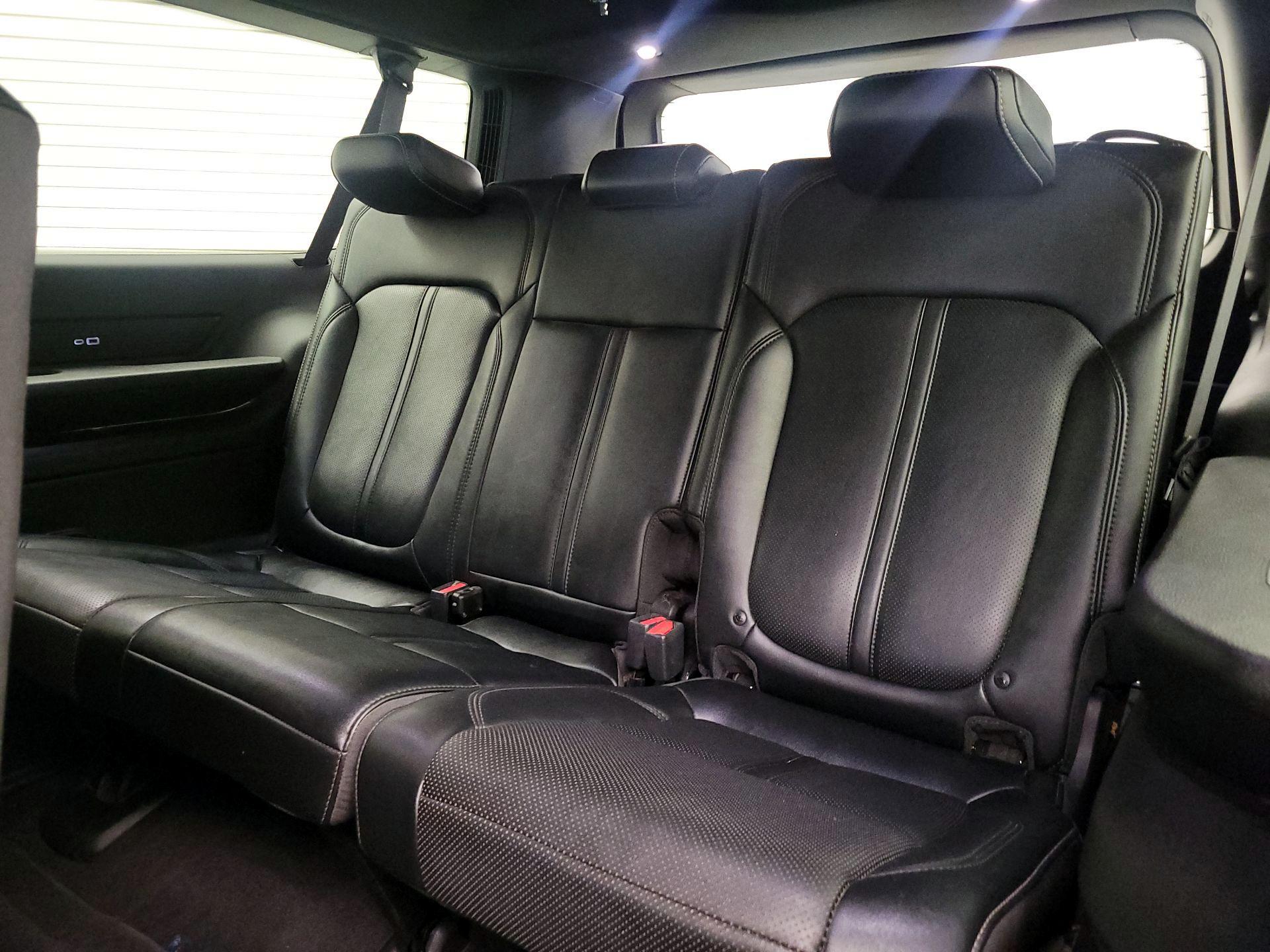 Thumbnail: 2024 Jeep Wagoneer - 20