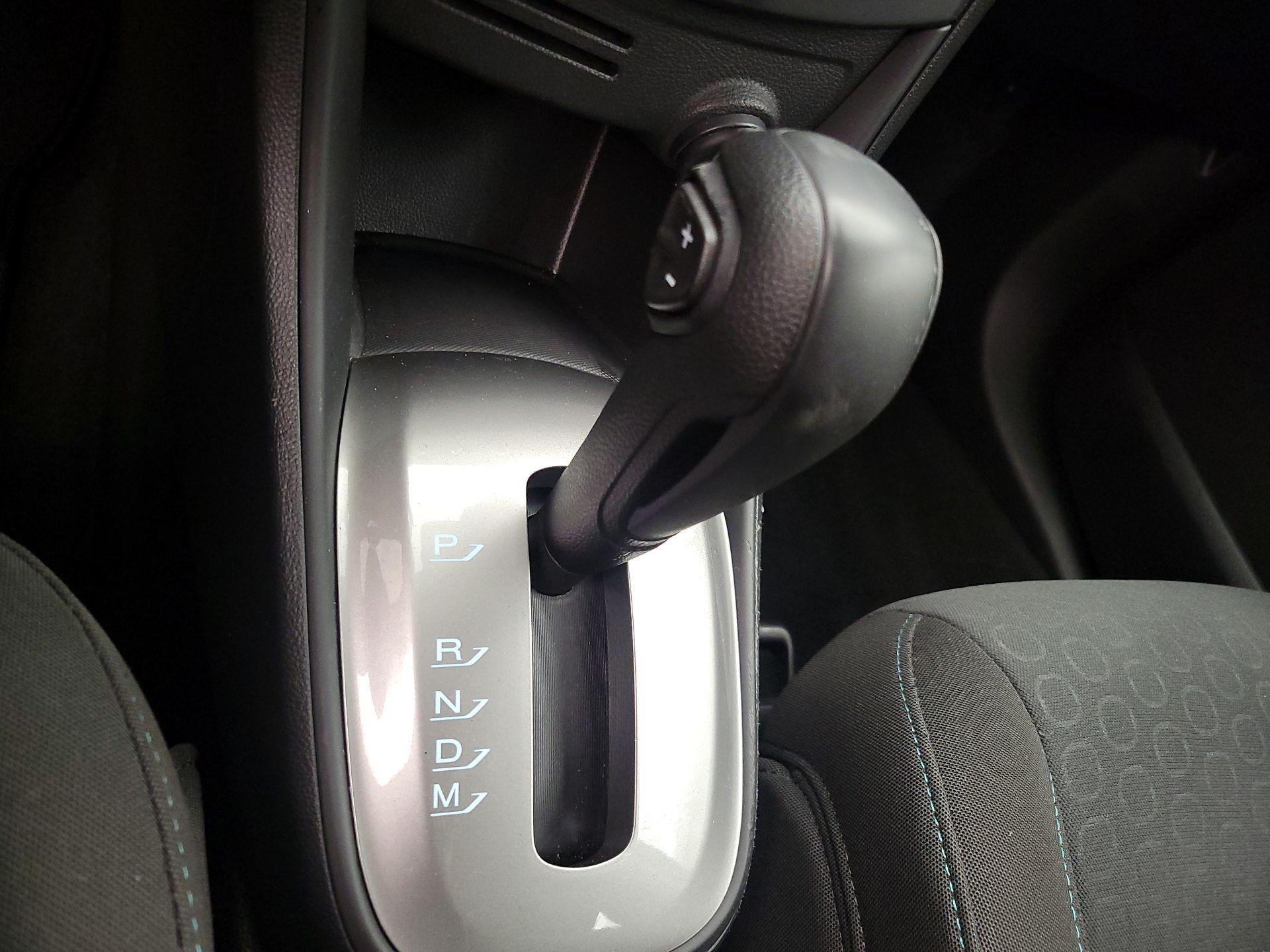Thumbnail: 2015 Chevrolet Trax - 17