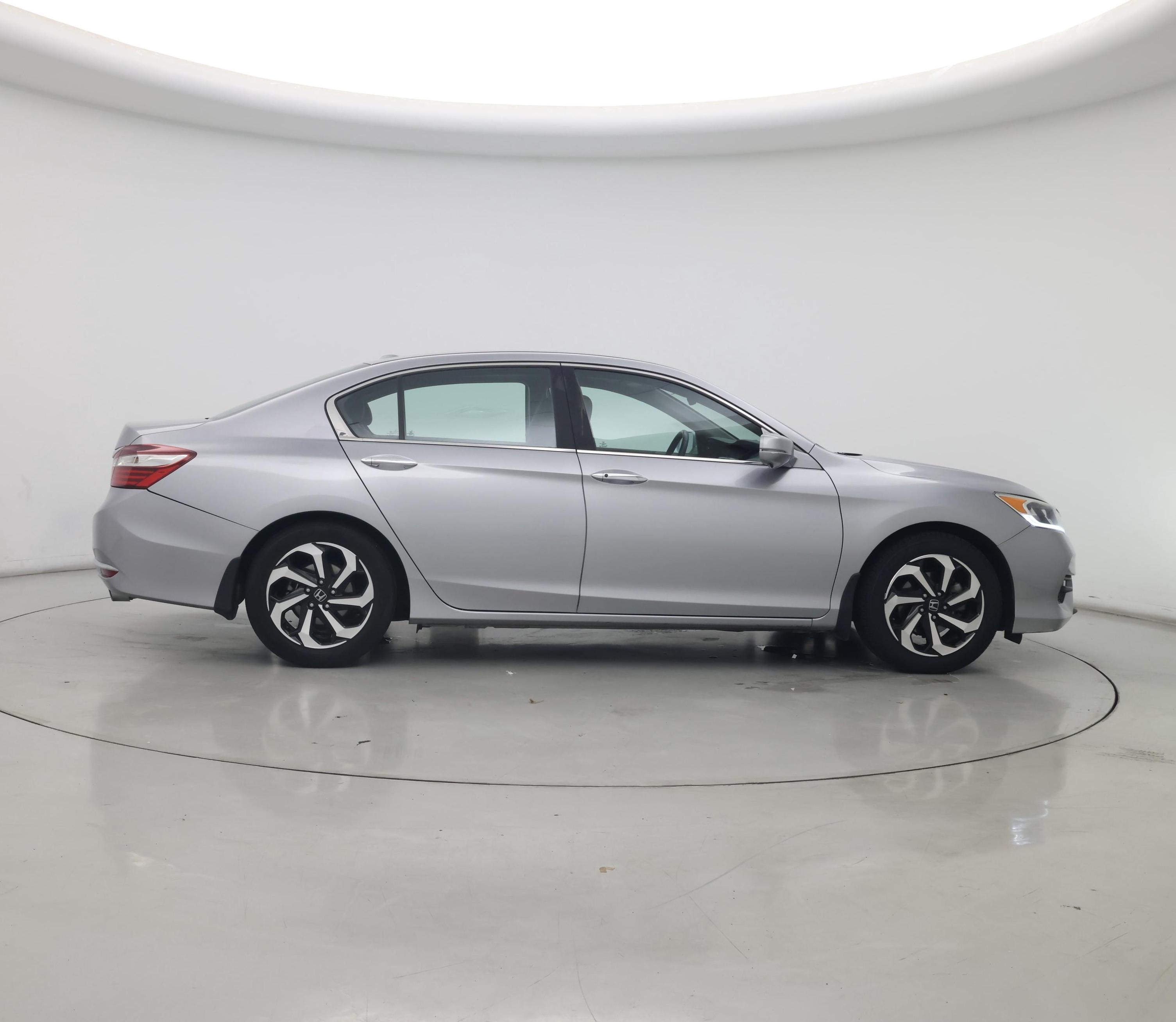 Thumbnail: 2017 Honda Accord - 7