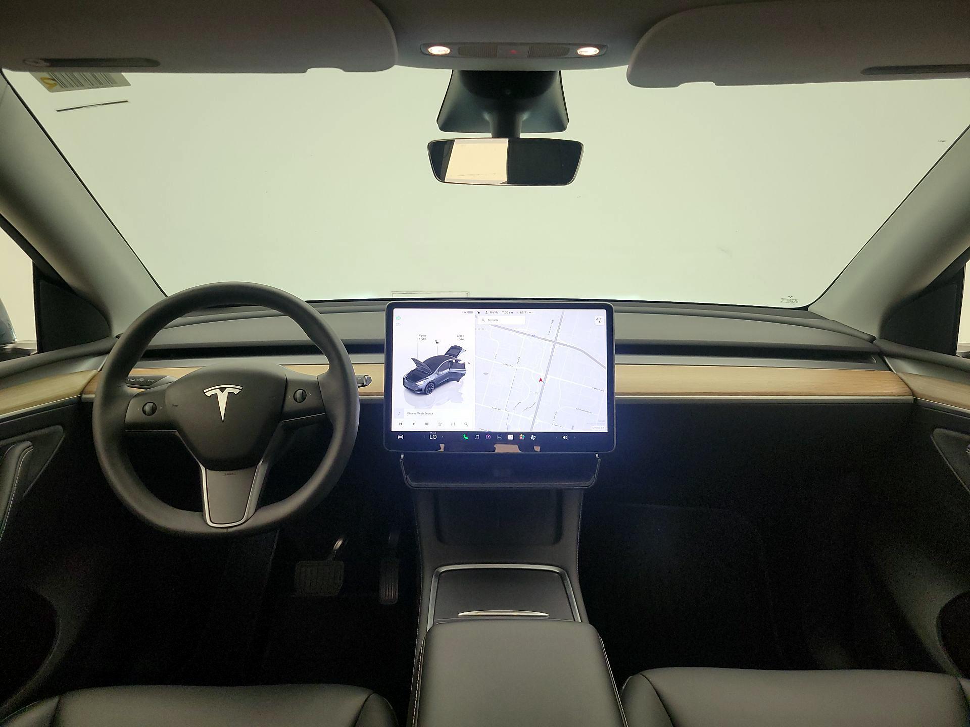Thumbnail: 2023 Tesla Model Y - 9