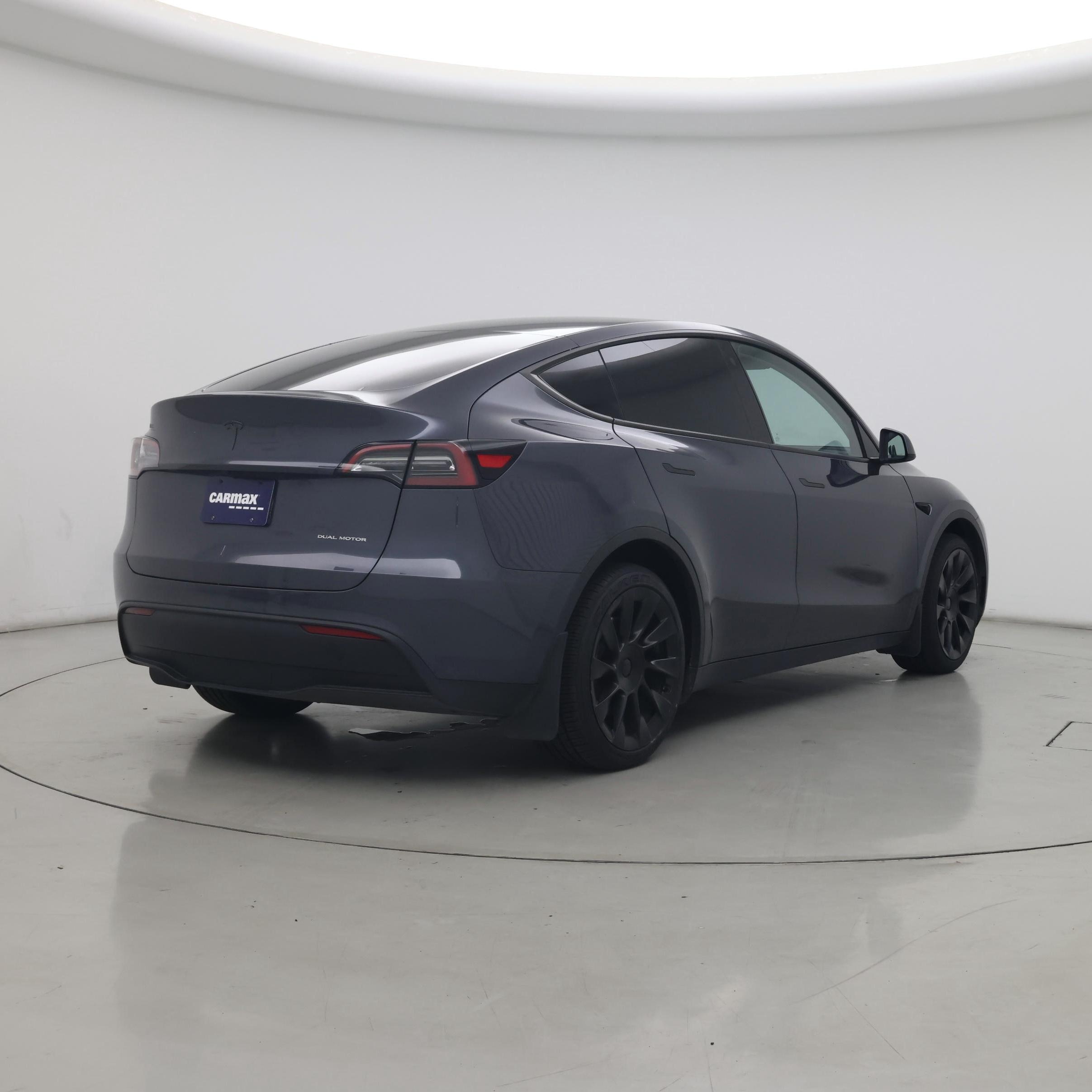Thumbnail: 2023 Tesla Model Y - 8