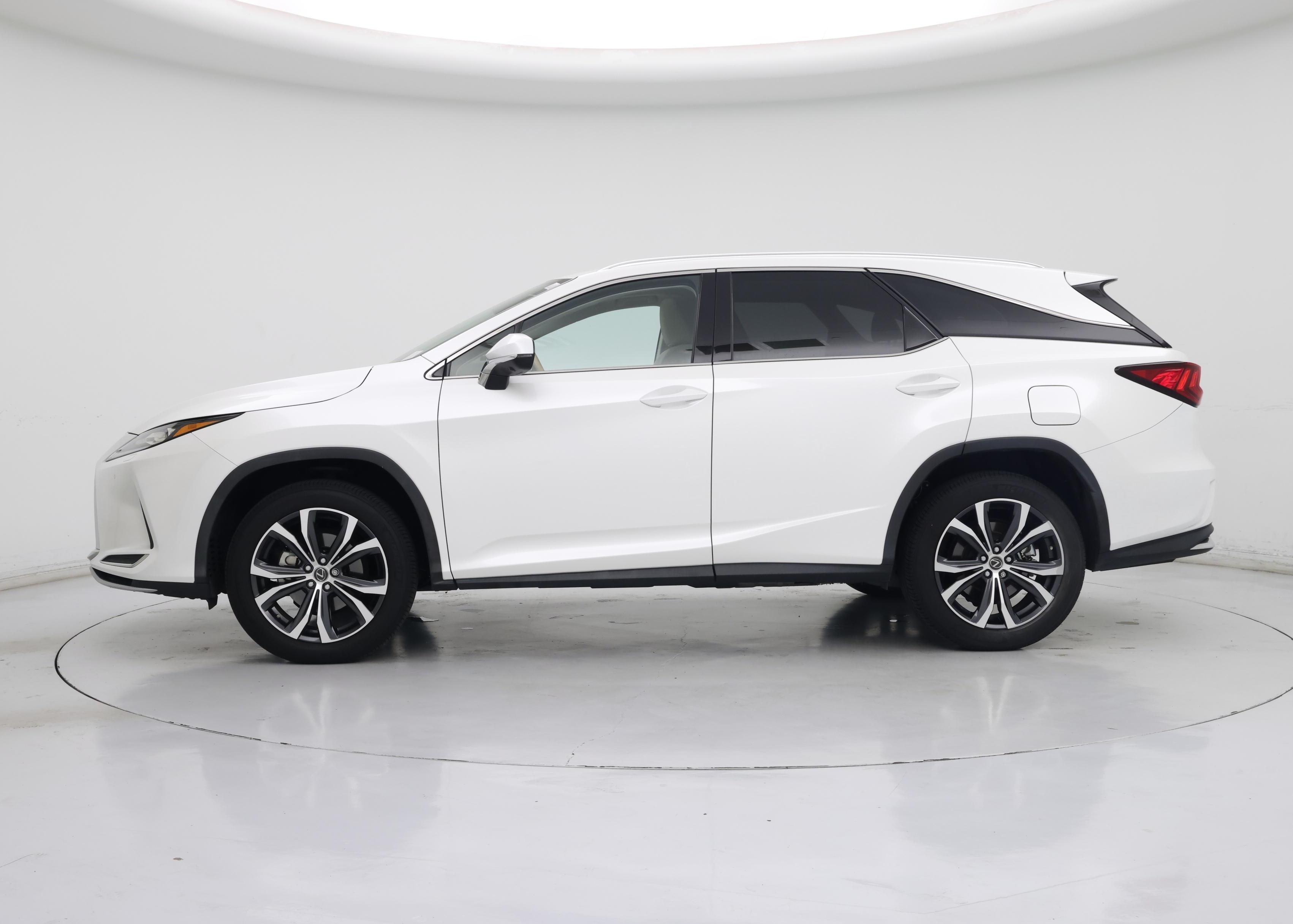 Thumbnail: 2022 Lexus RX - 3