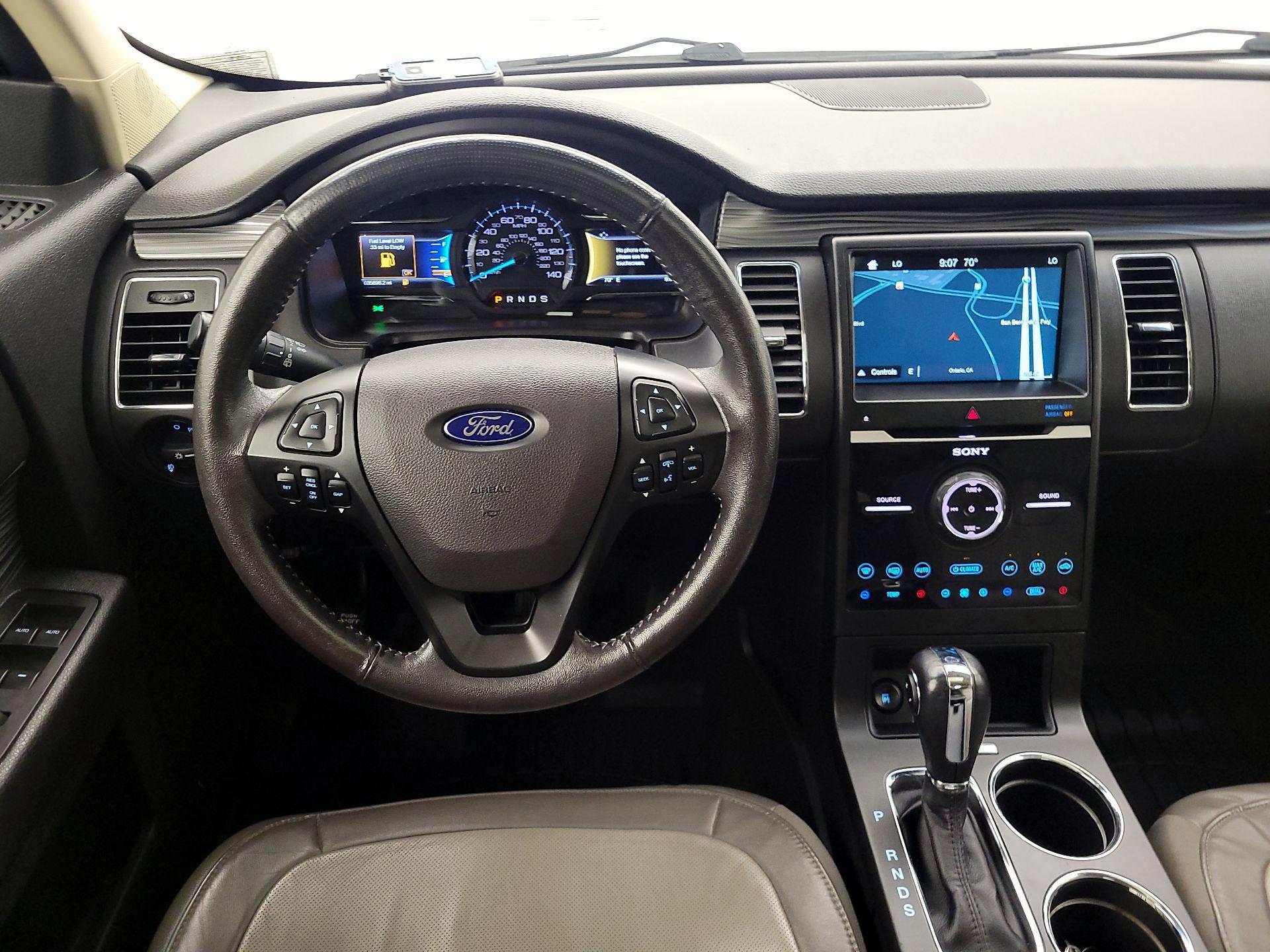 Thumbnail: 2017 Ford Flex - 10