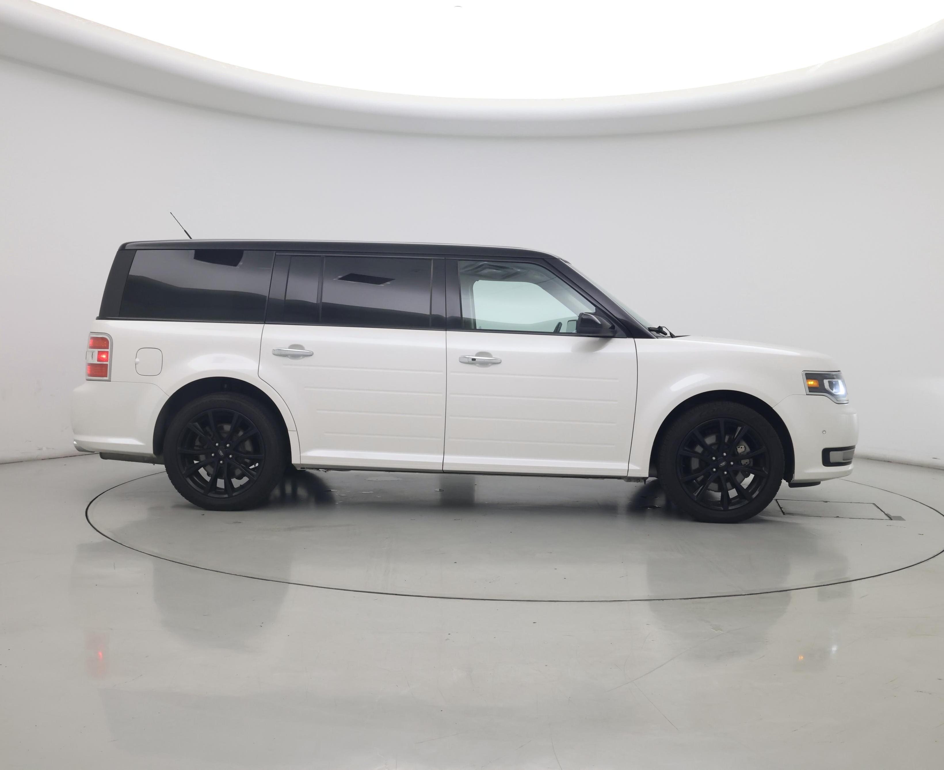 Thumbnail: 2017 Ford Flex - 7
